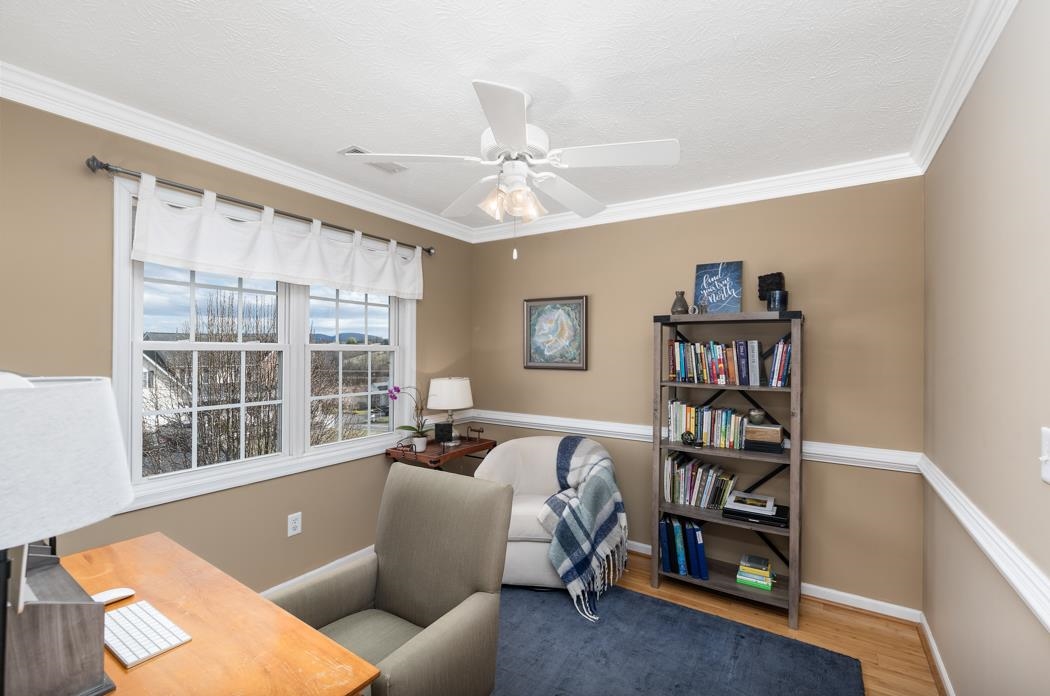 18 EREM WAY