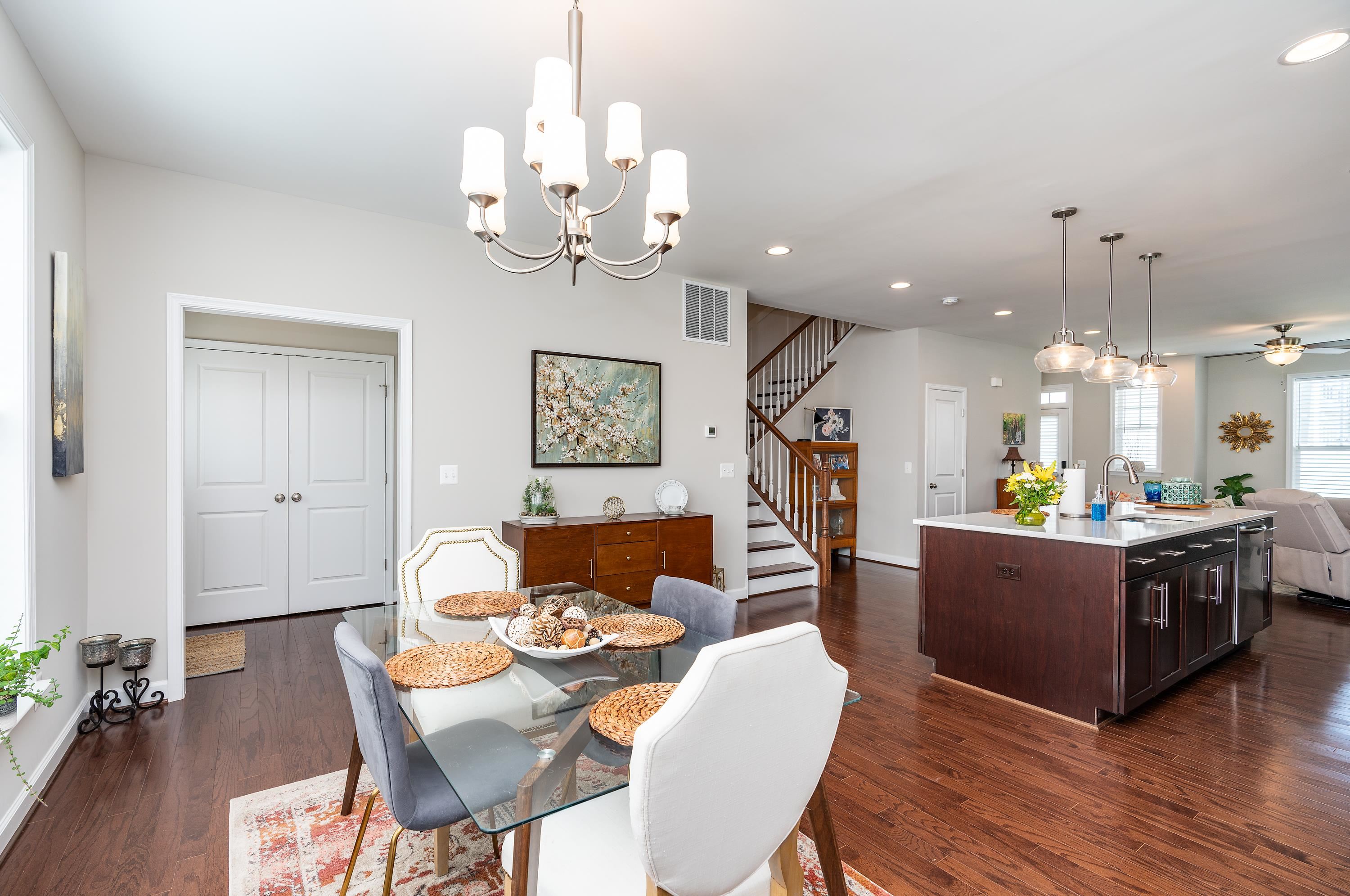 3406 CHARLESTON BLVD