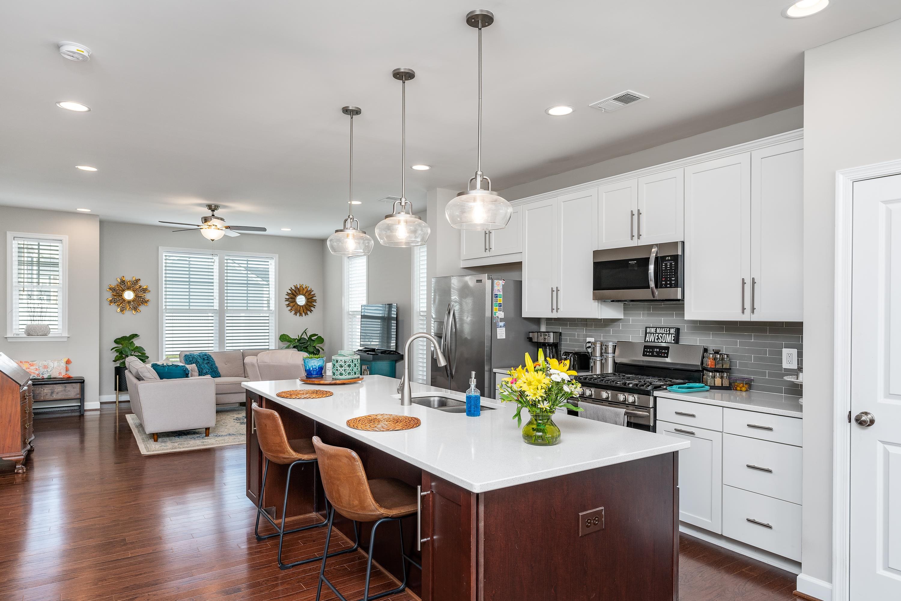 3406 CHARLESTON BLVD