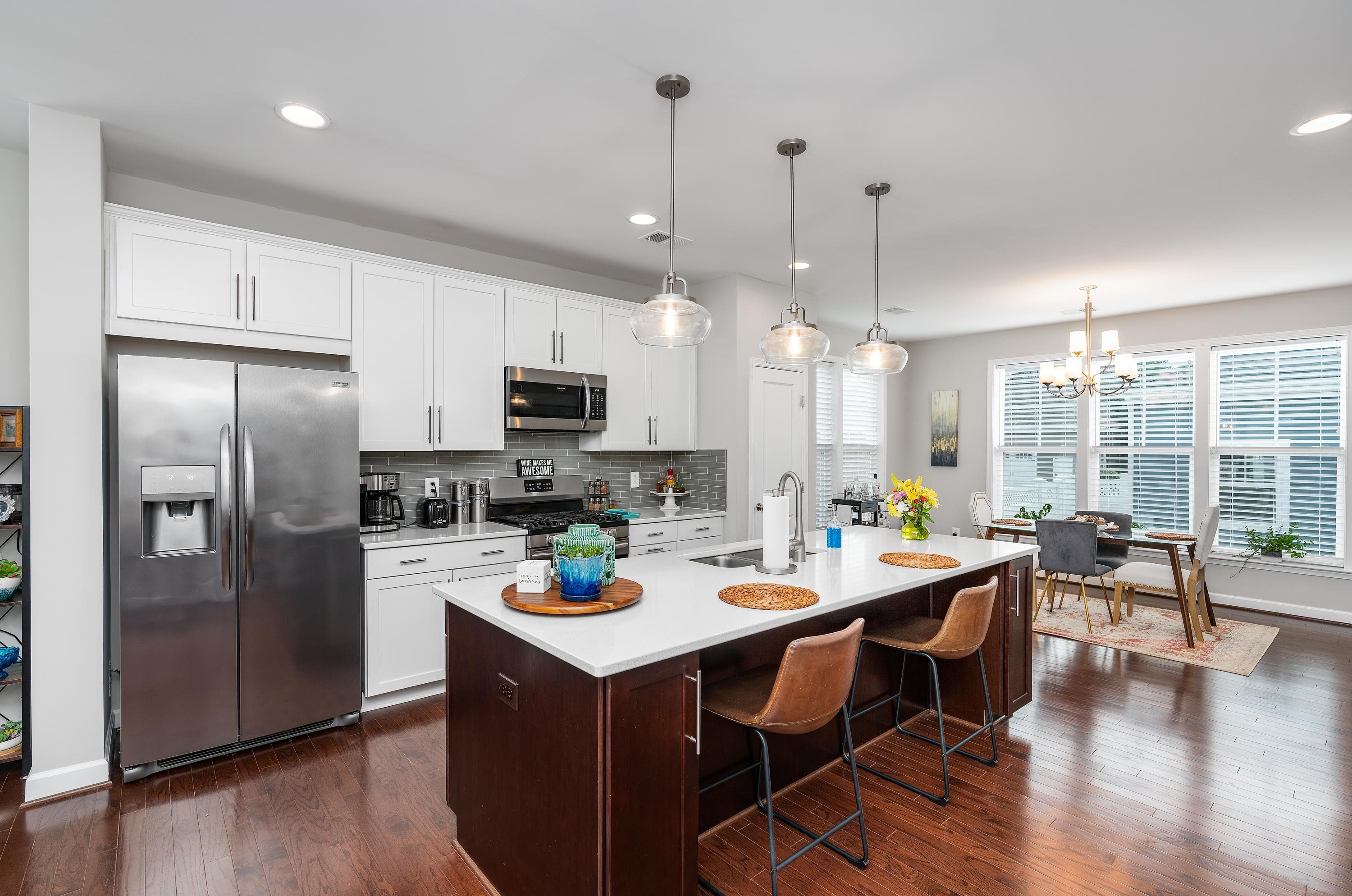 3406 CHARLESTON BLVD