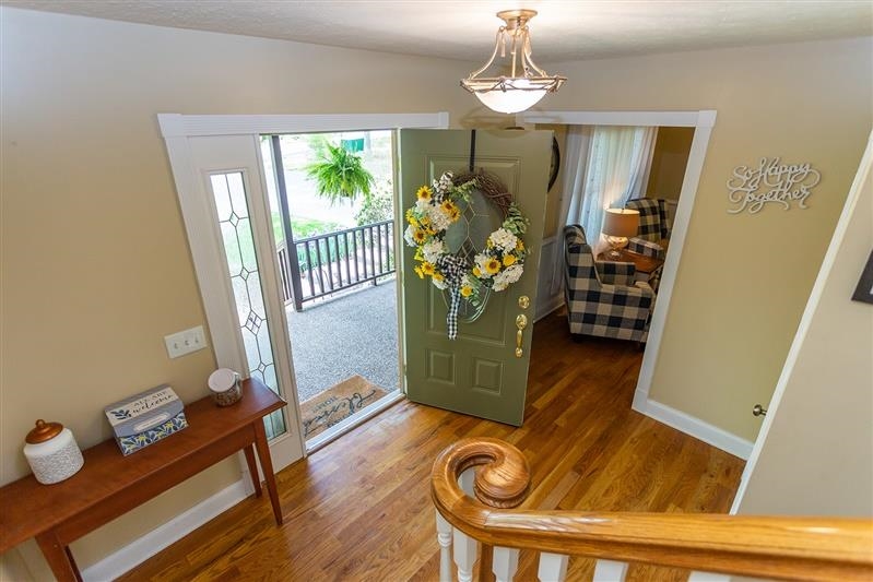 275 JESSAMINE PL