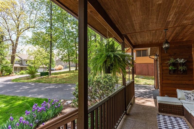 275 JESSAMINE PL