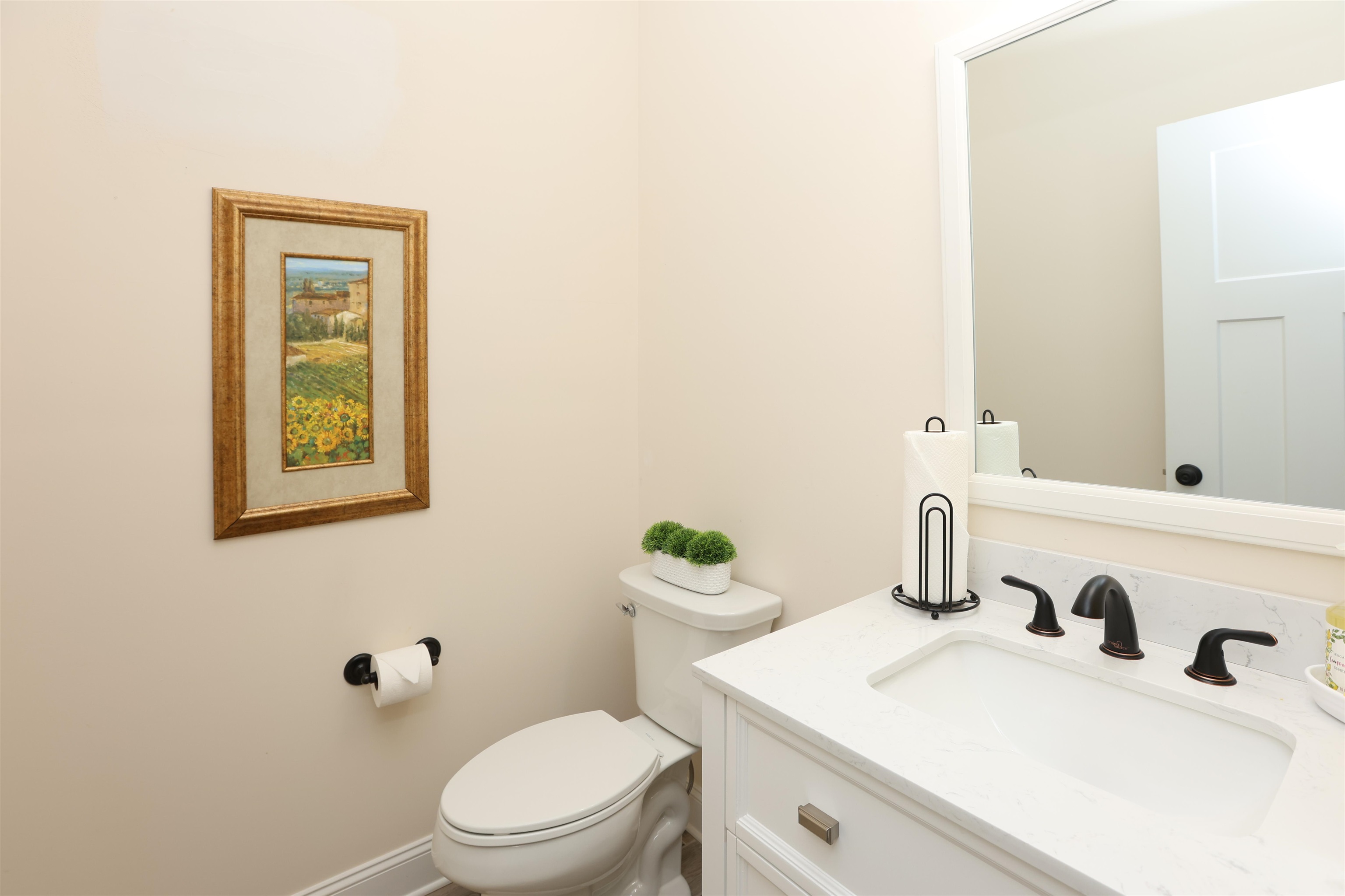 103 WHISPERING OAKS DR