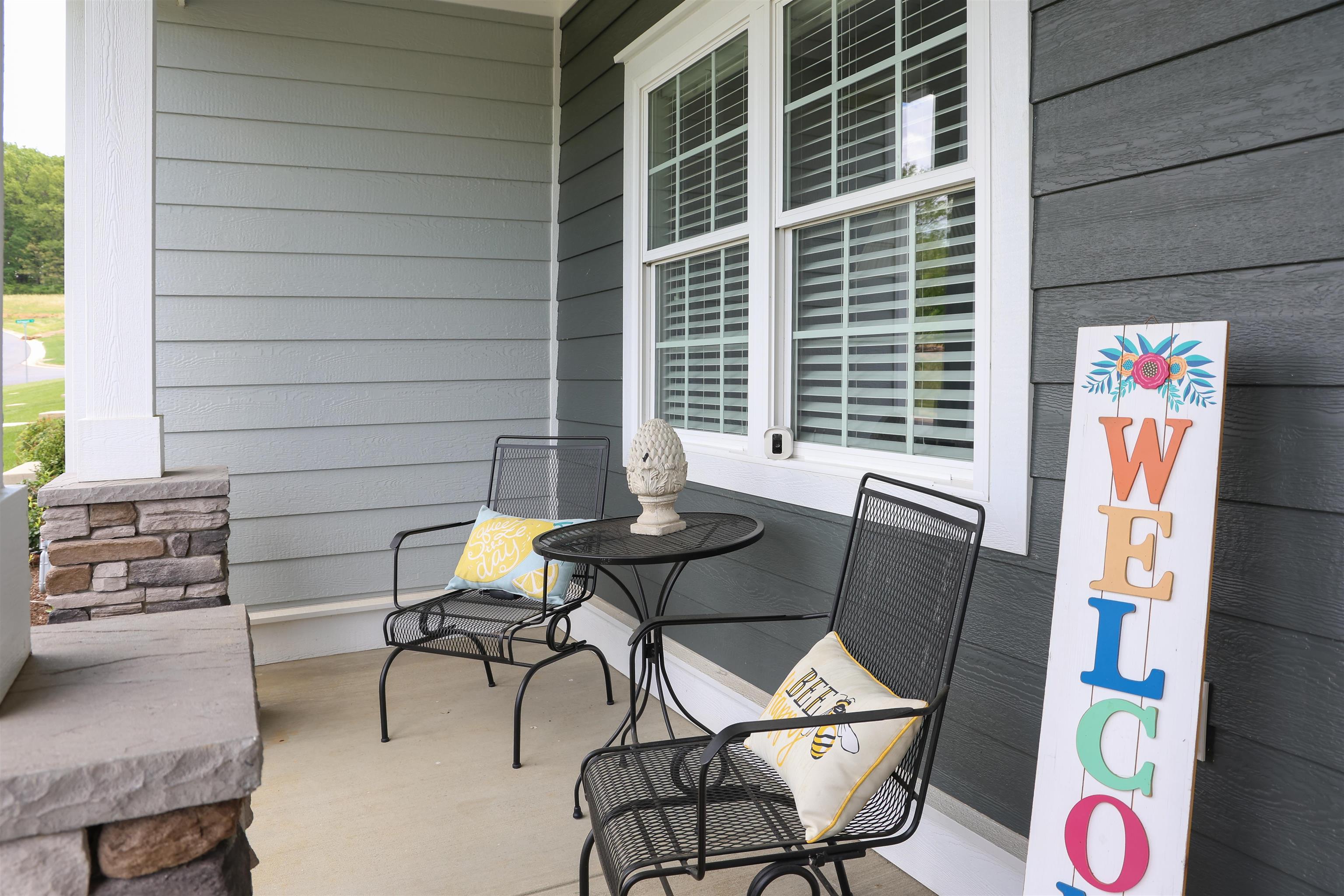 103 WHISPERING OAKS DR