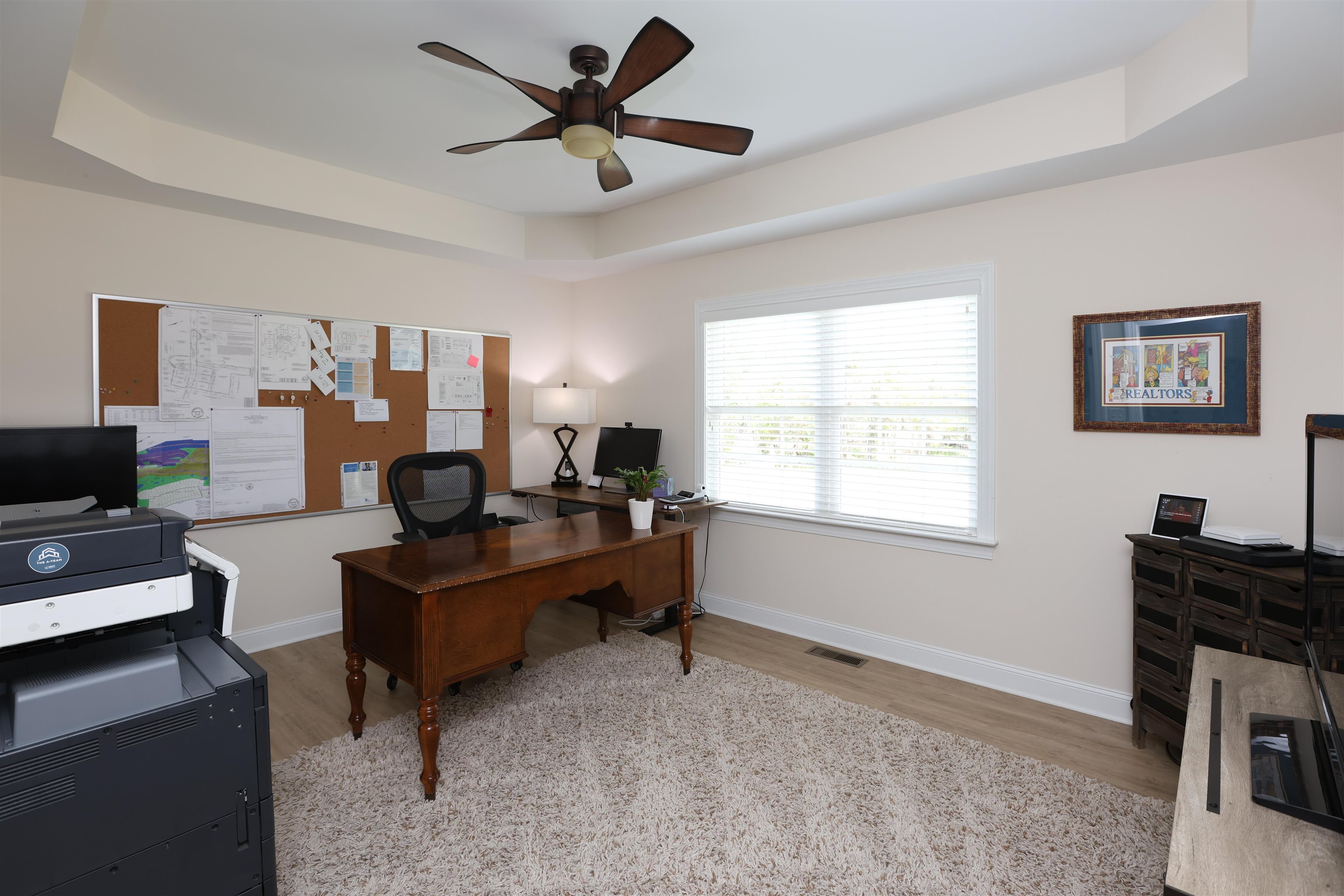 103 WHISPERING OAKS DR