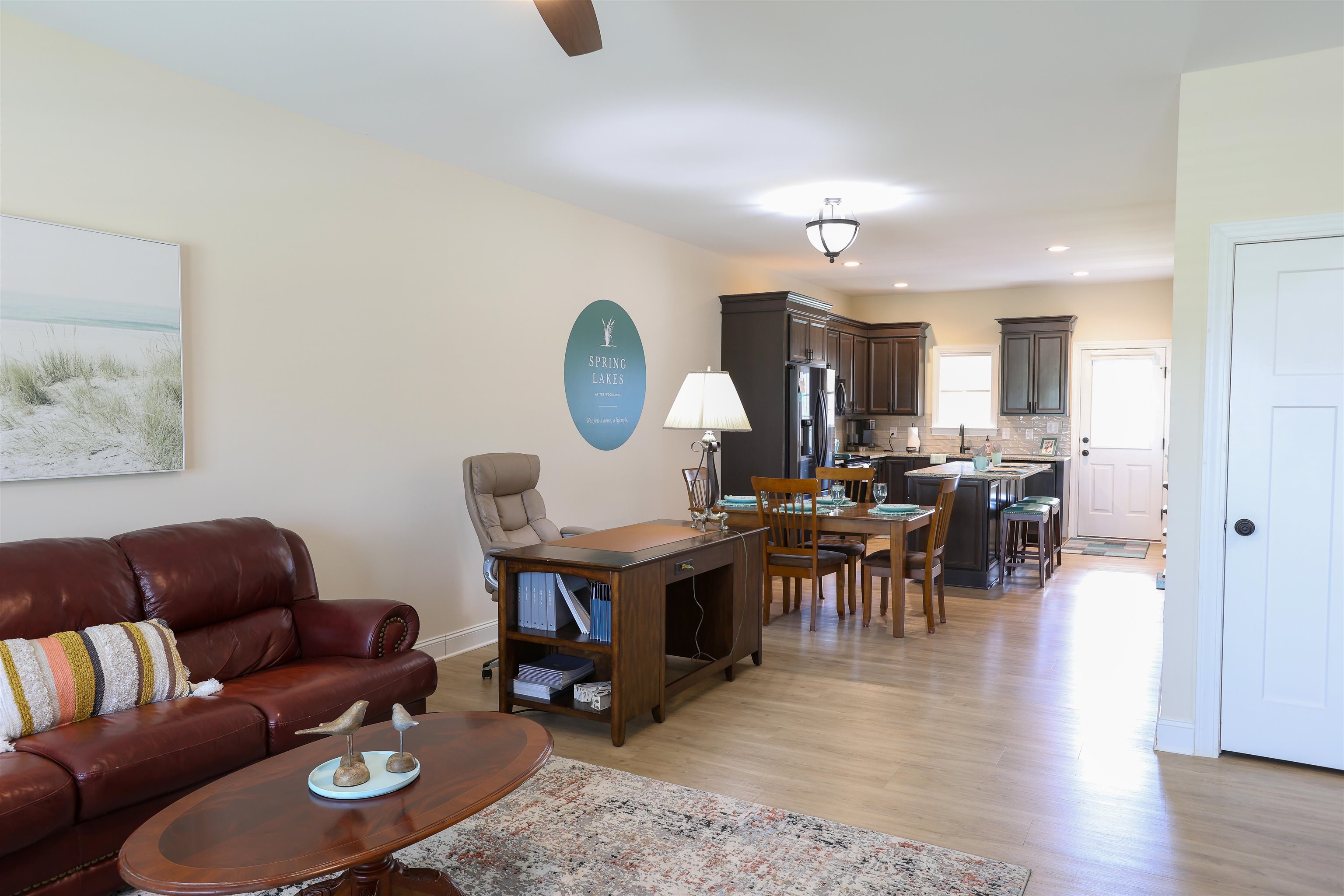 103 WHISPERING OAKS DR