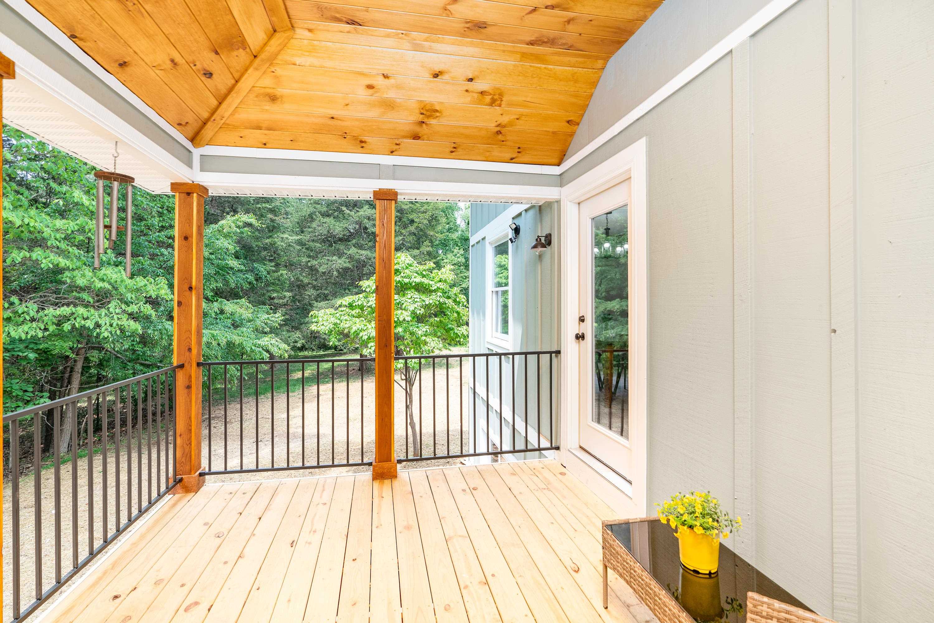 167 RAINTREE RD