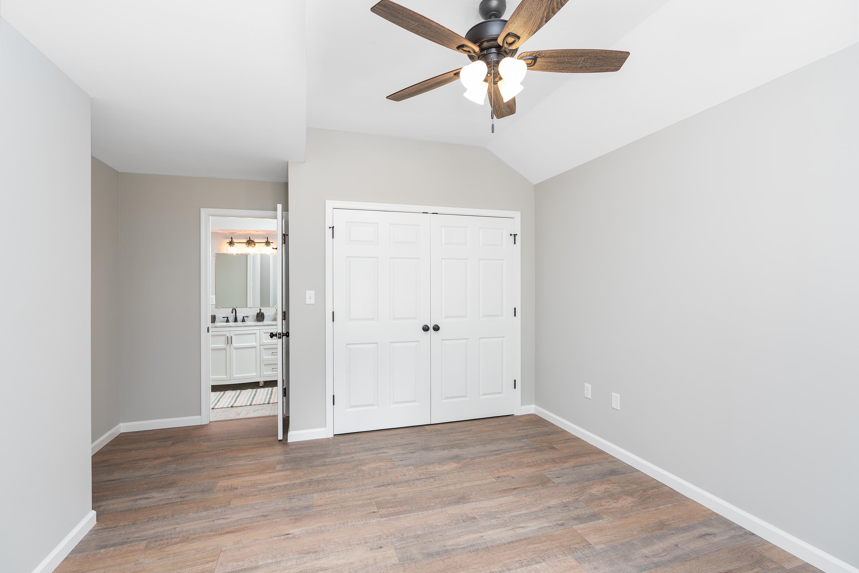 167 RAINTREE RD
