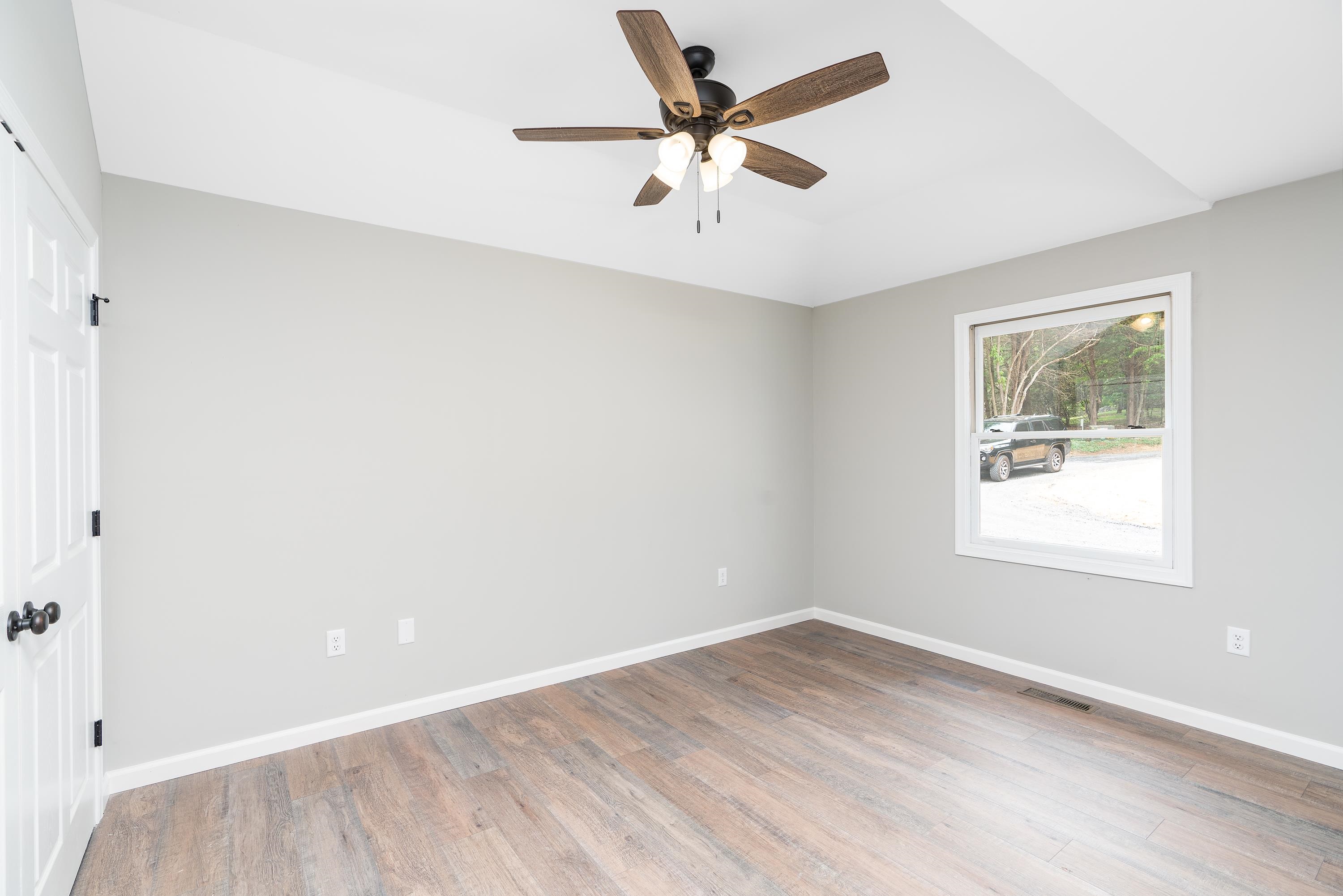 167 RAINTREE RD