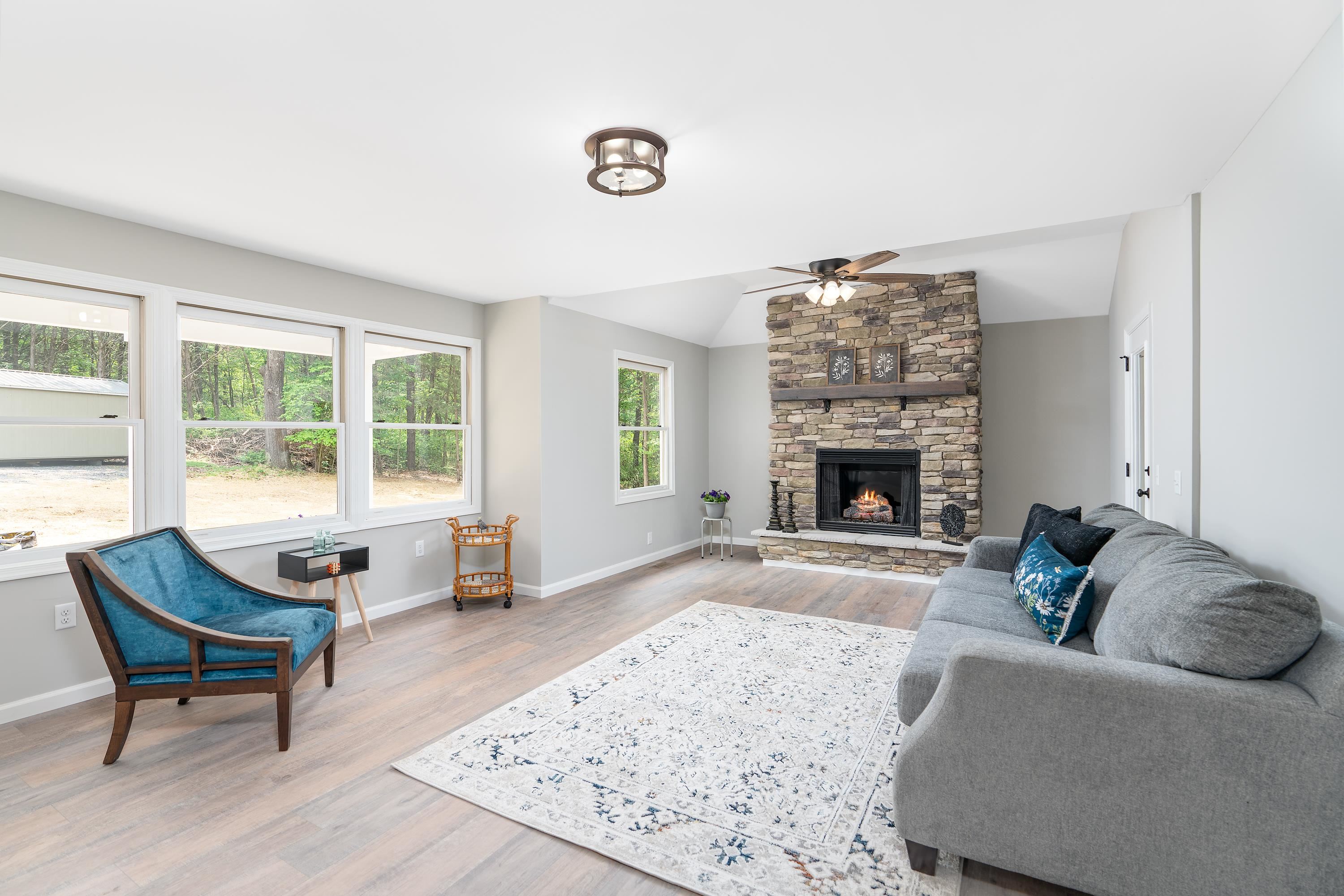 167 RAINTREE RD