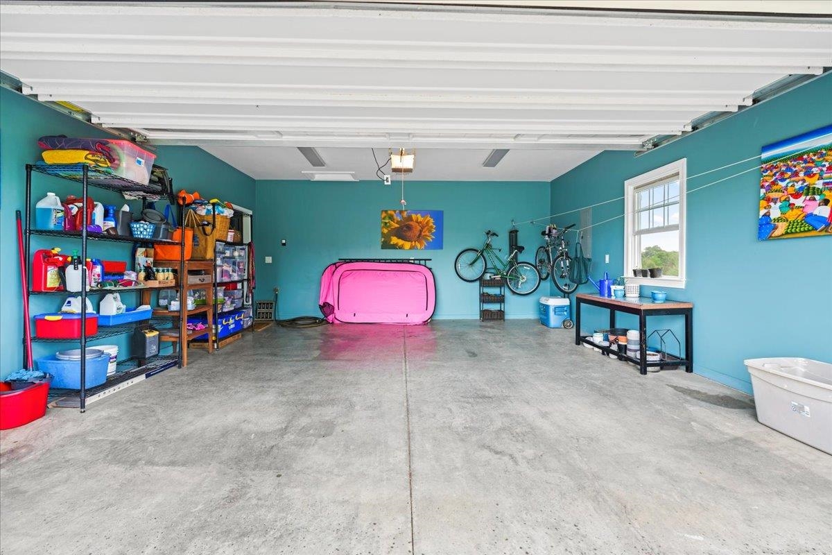 1678 SHERRY LN
