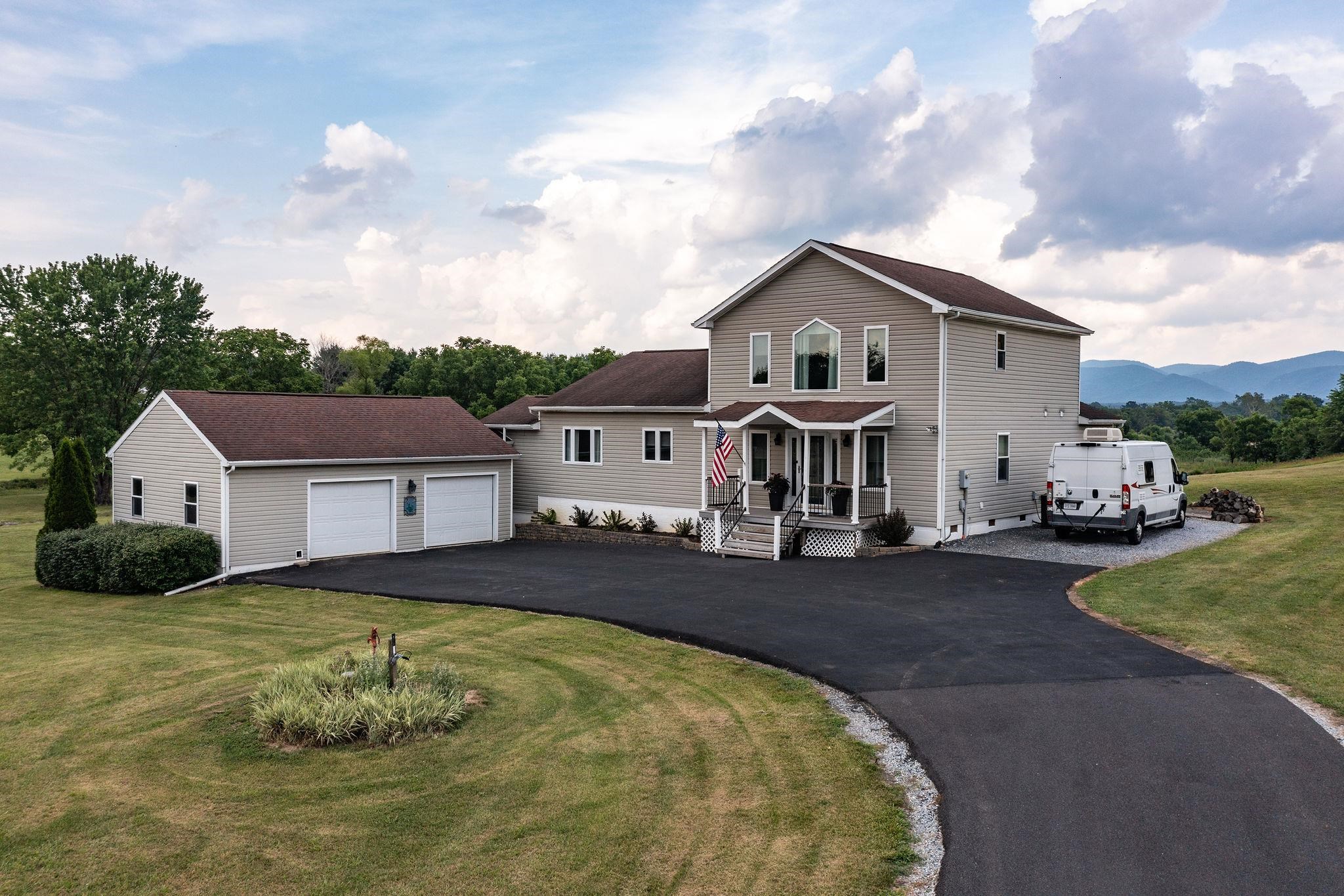 1373 ROCKFISH RD