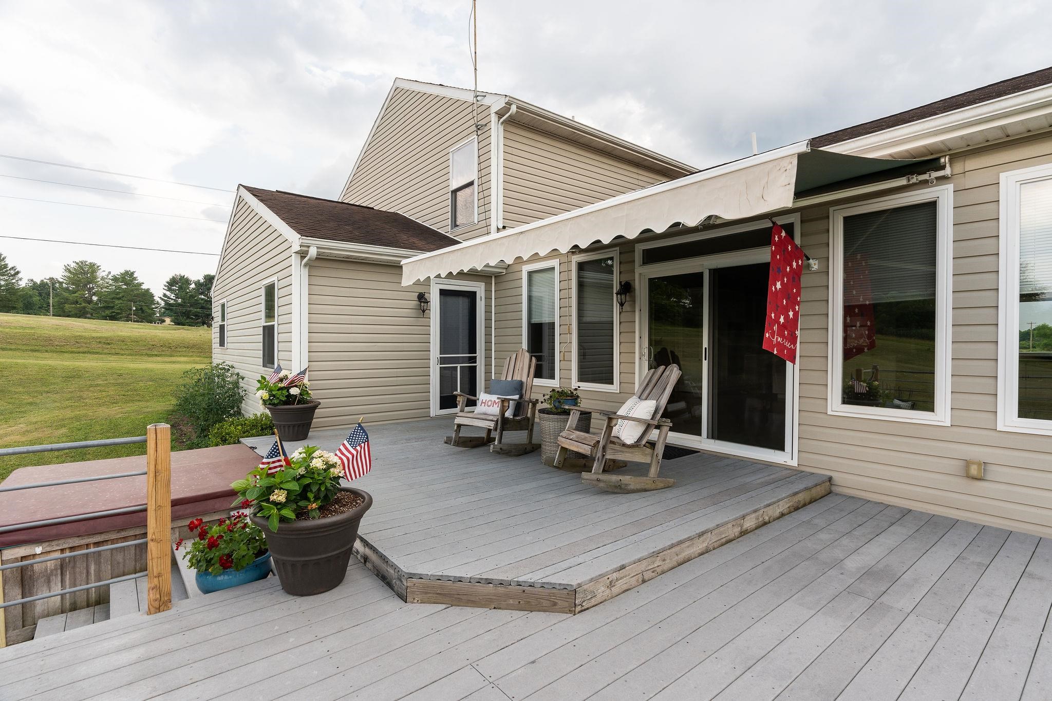 1373 ROCKFISH RD