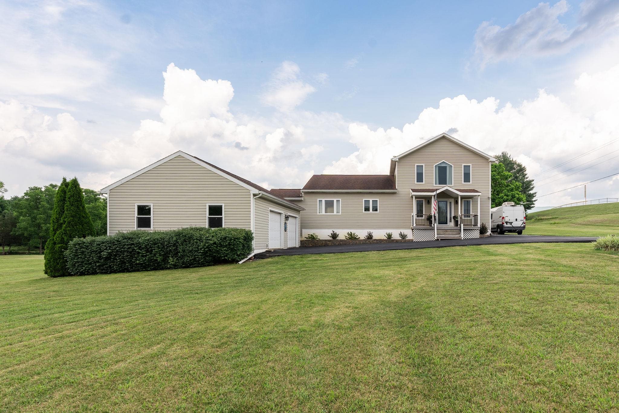 1373 ROCKFISH RD