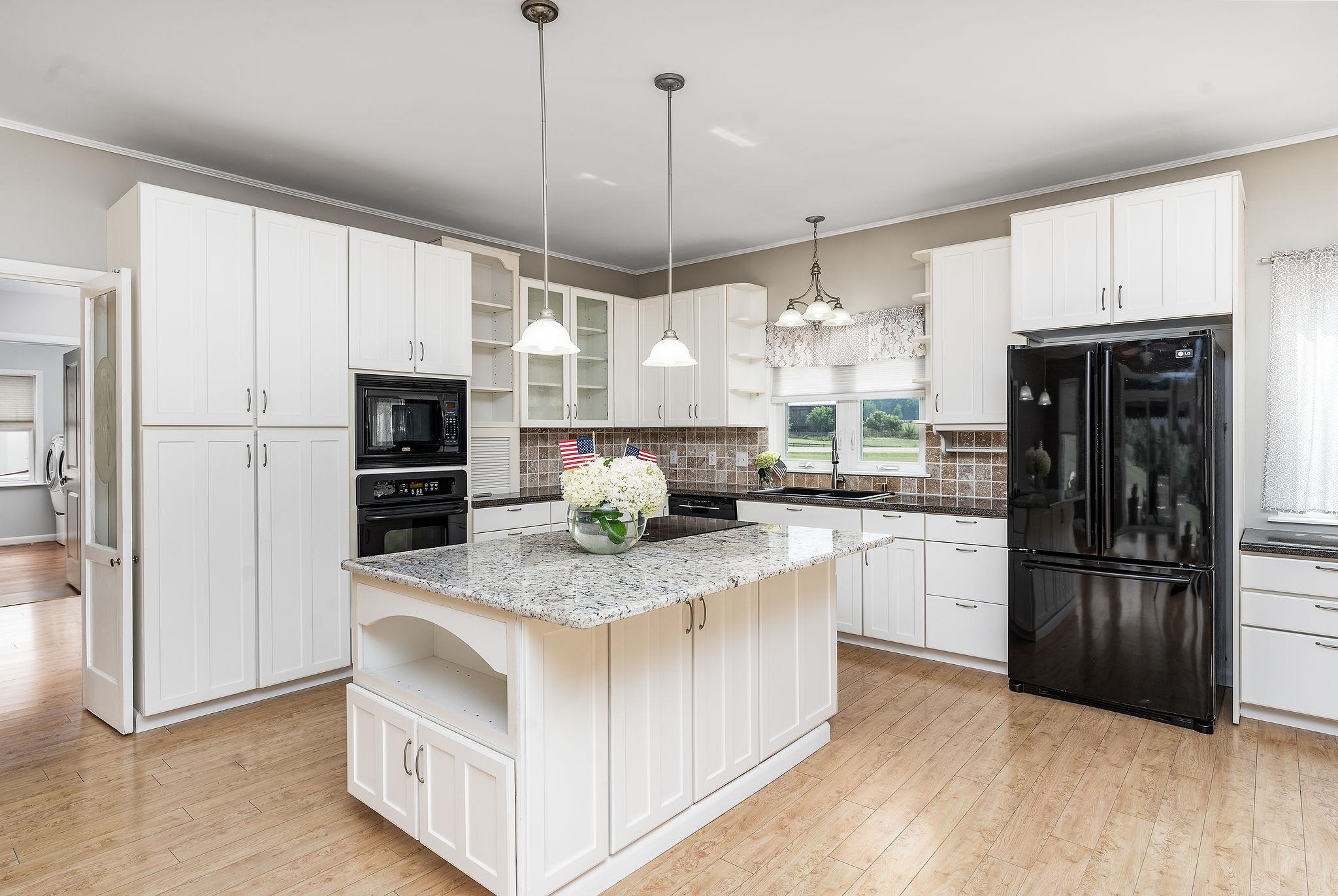 1373 ROCKFISH RD