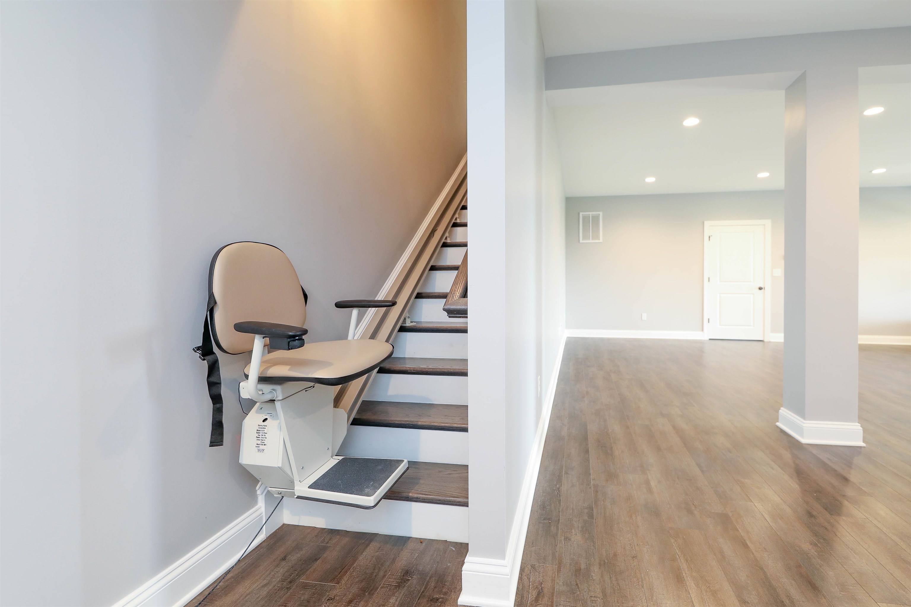 134 CHAMBERLAIN DR