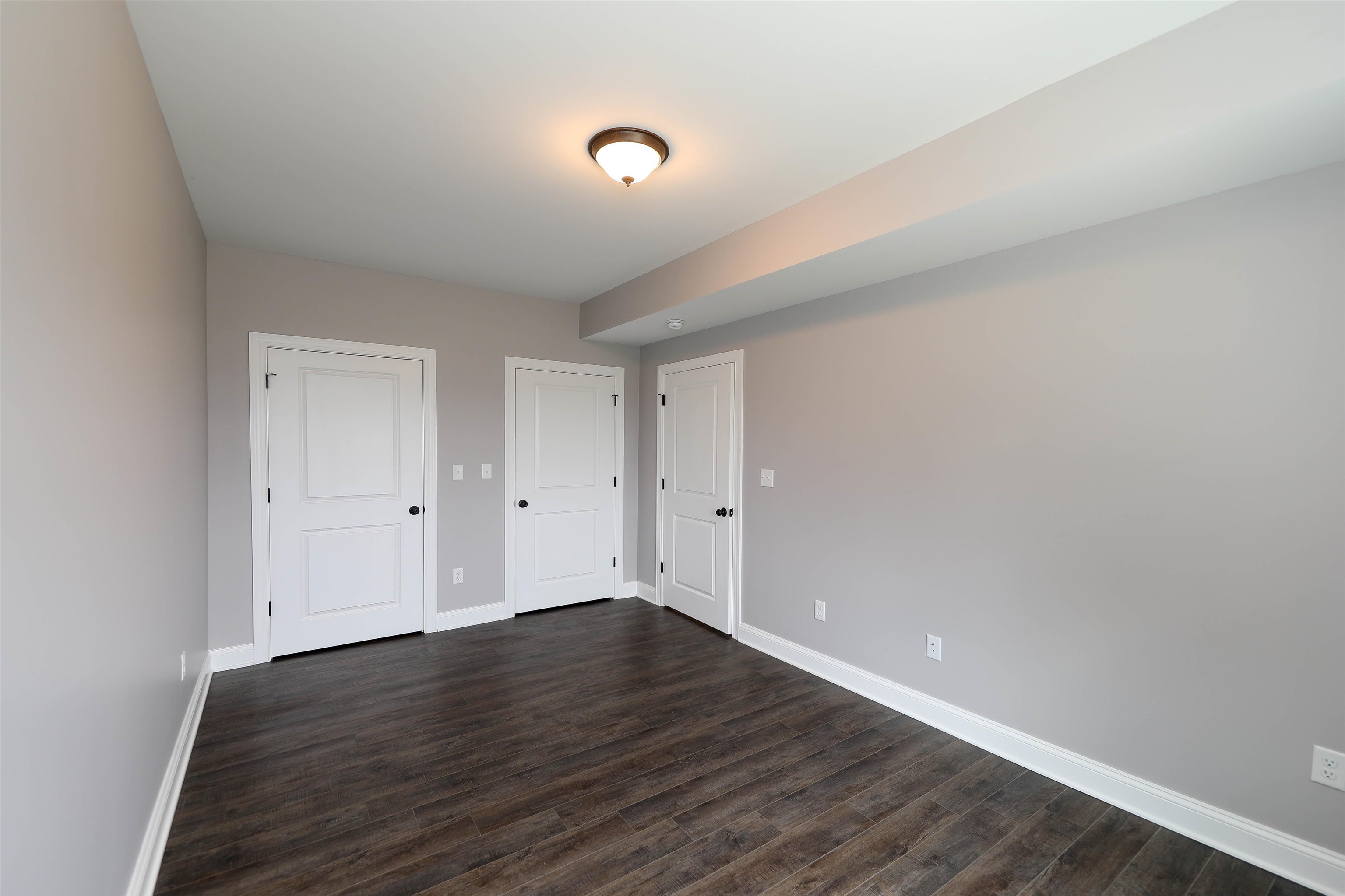 134 CHAMBERLAIN DR