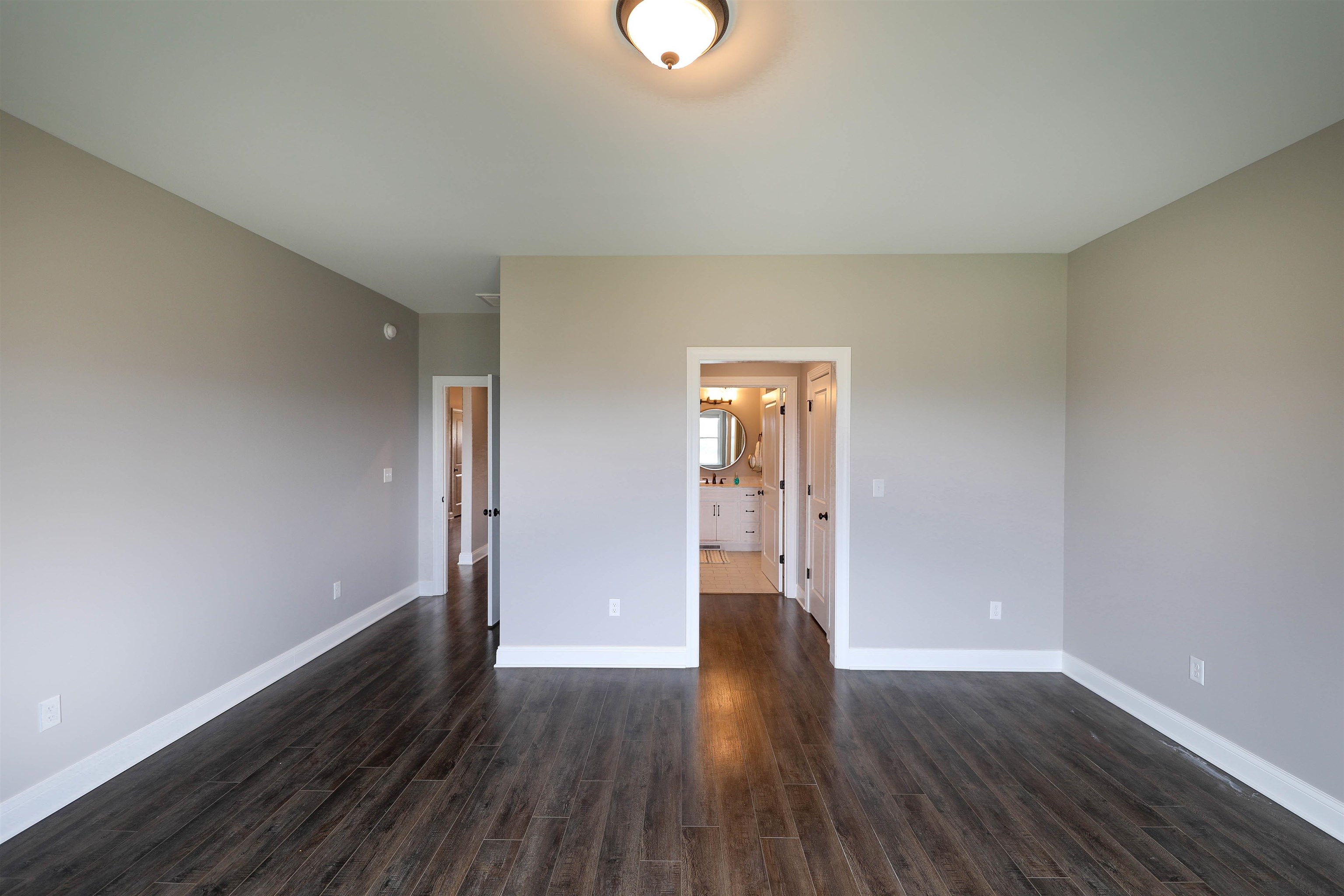 134 CHAMBERLAIN DR