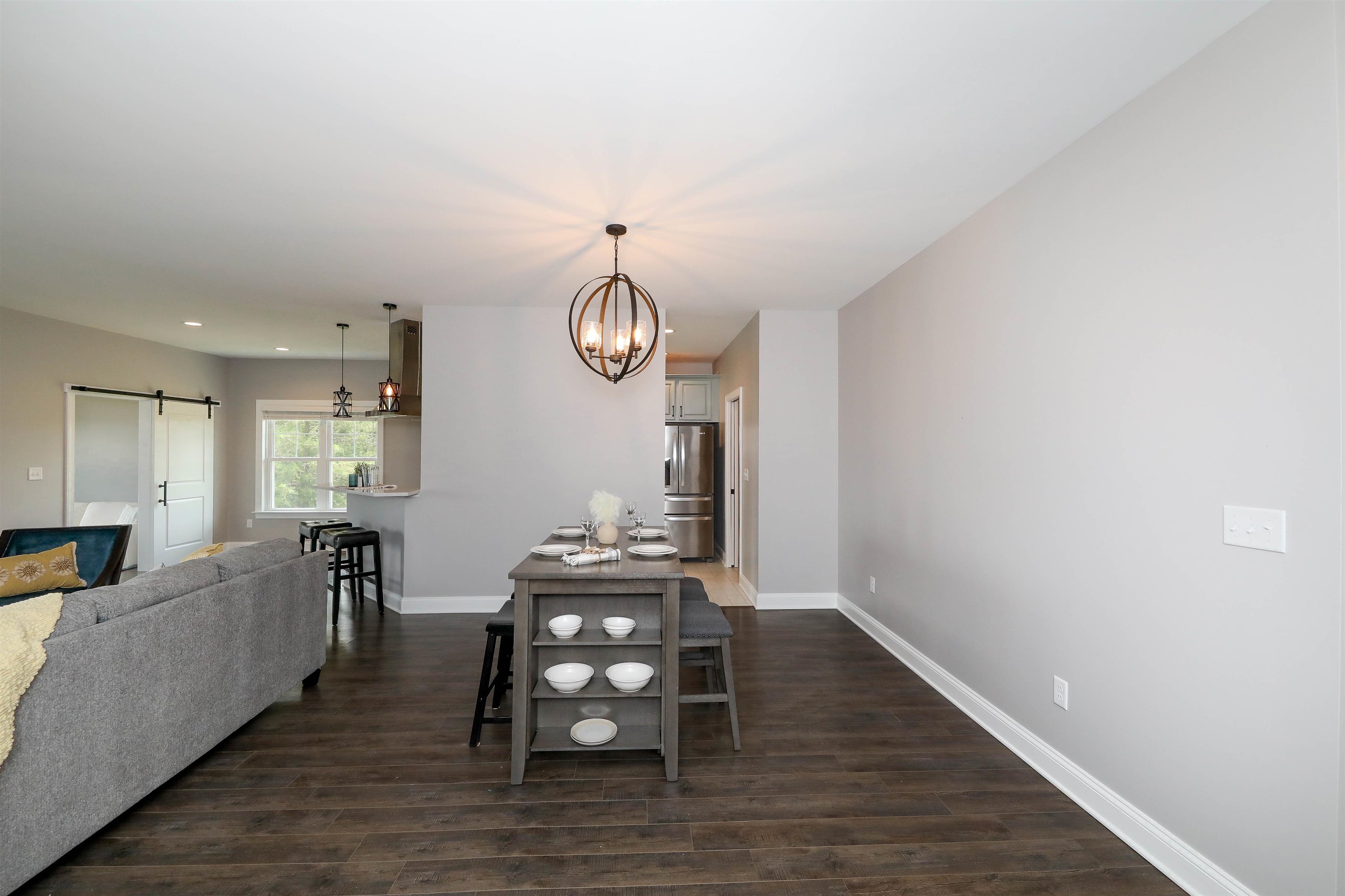 134 CHAMBERLAIN DR