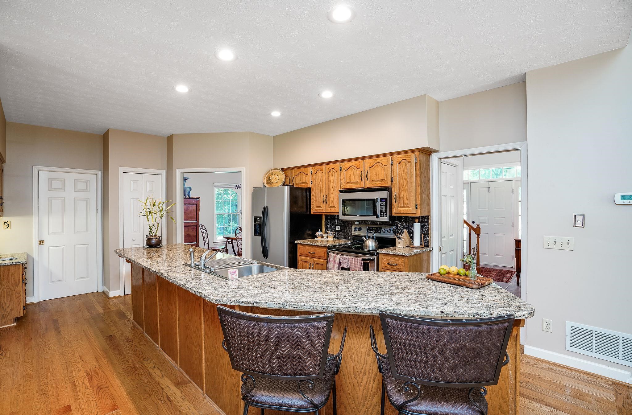 1512 CUMBERLAND DR