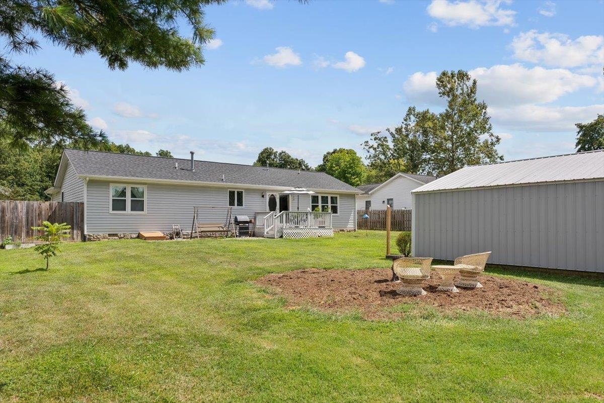 249 FLINT MOUNTAIN DR