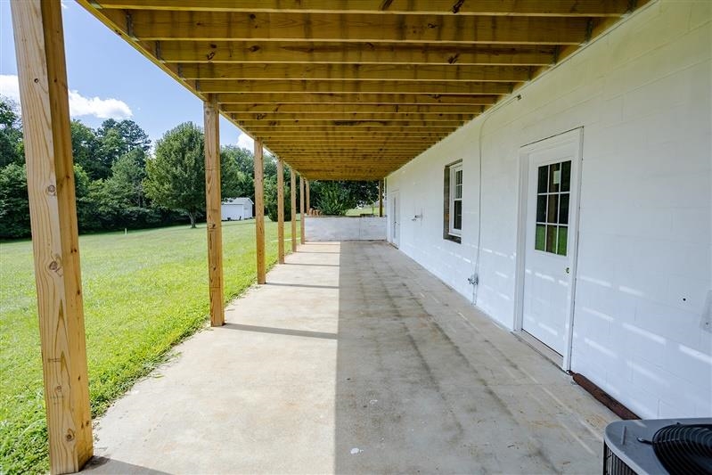15364 SPOTSWOOD TRL
