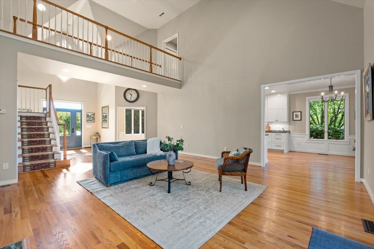 21 BLACK WALNUT DR