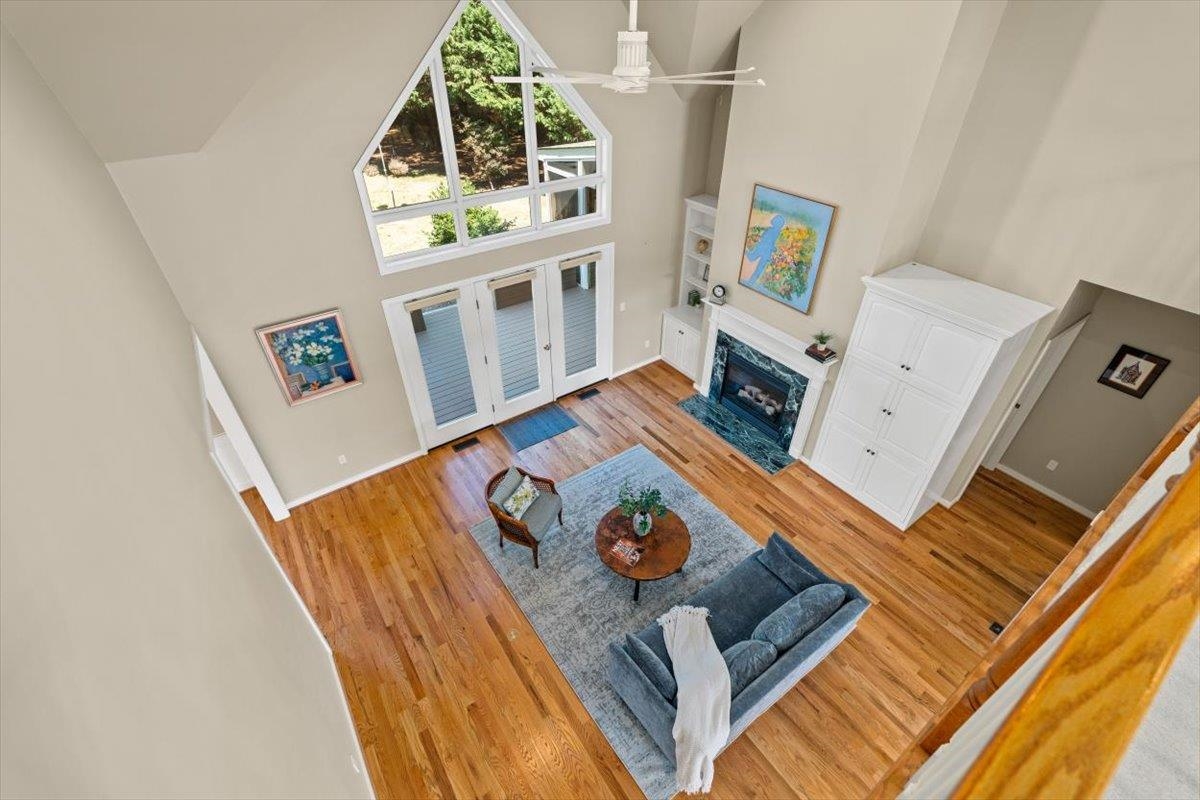 21 BLACK WALNUT DR