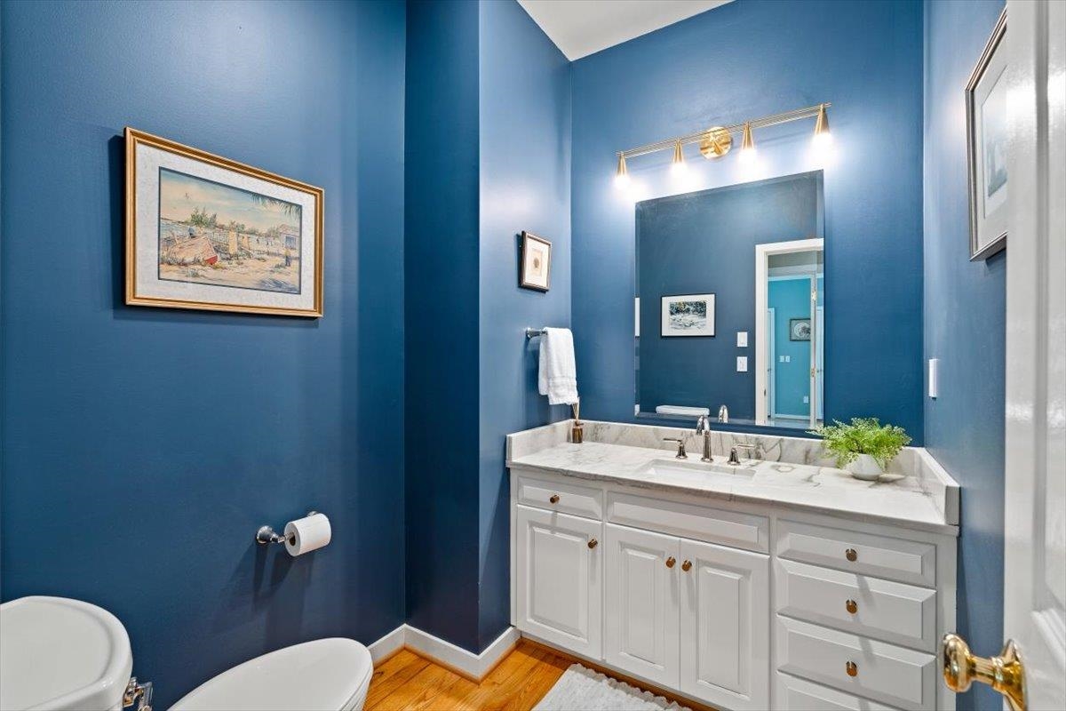 21 BLACK WALNUT DR