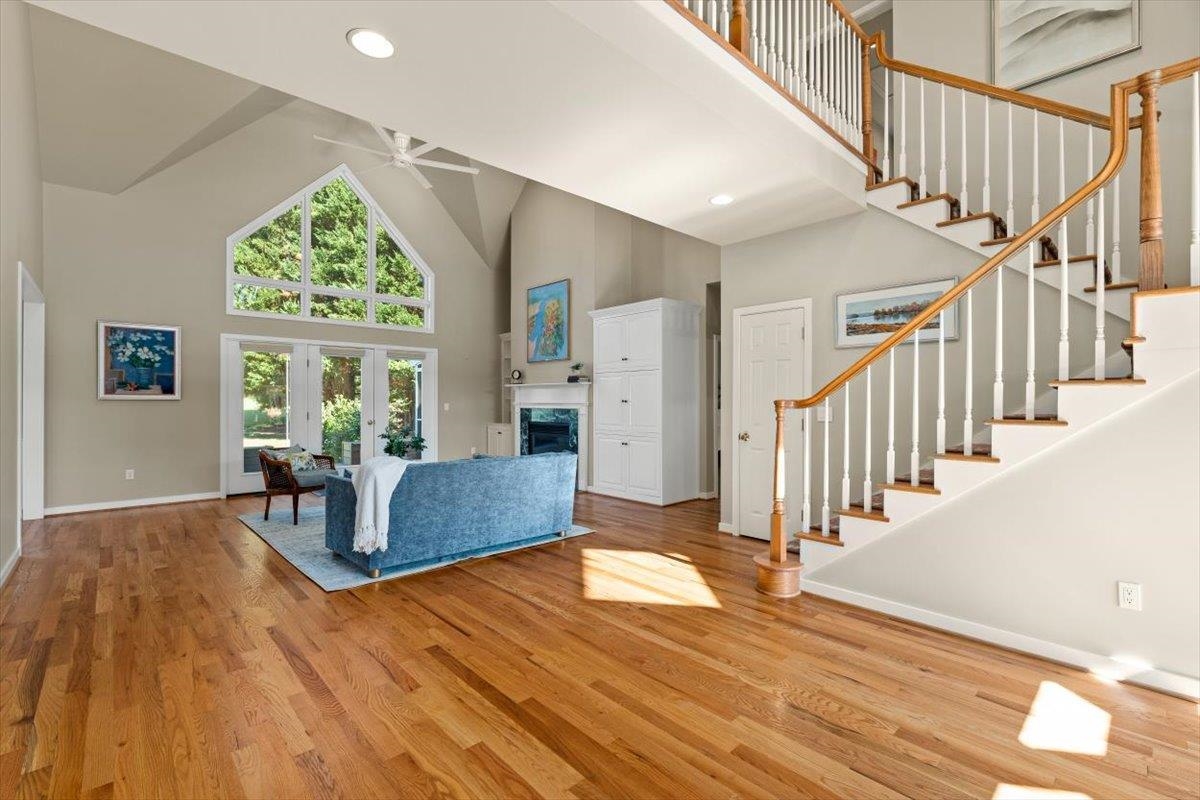 21 BLACK WALNUT DR