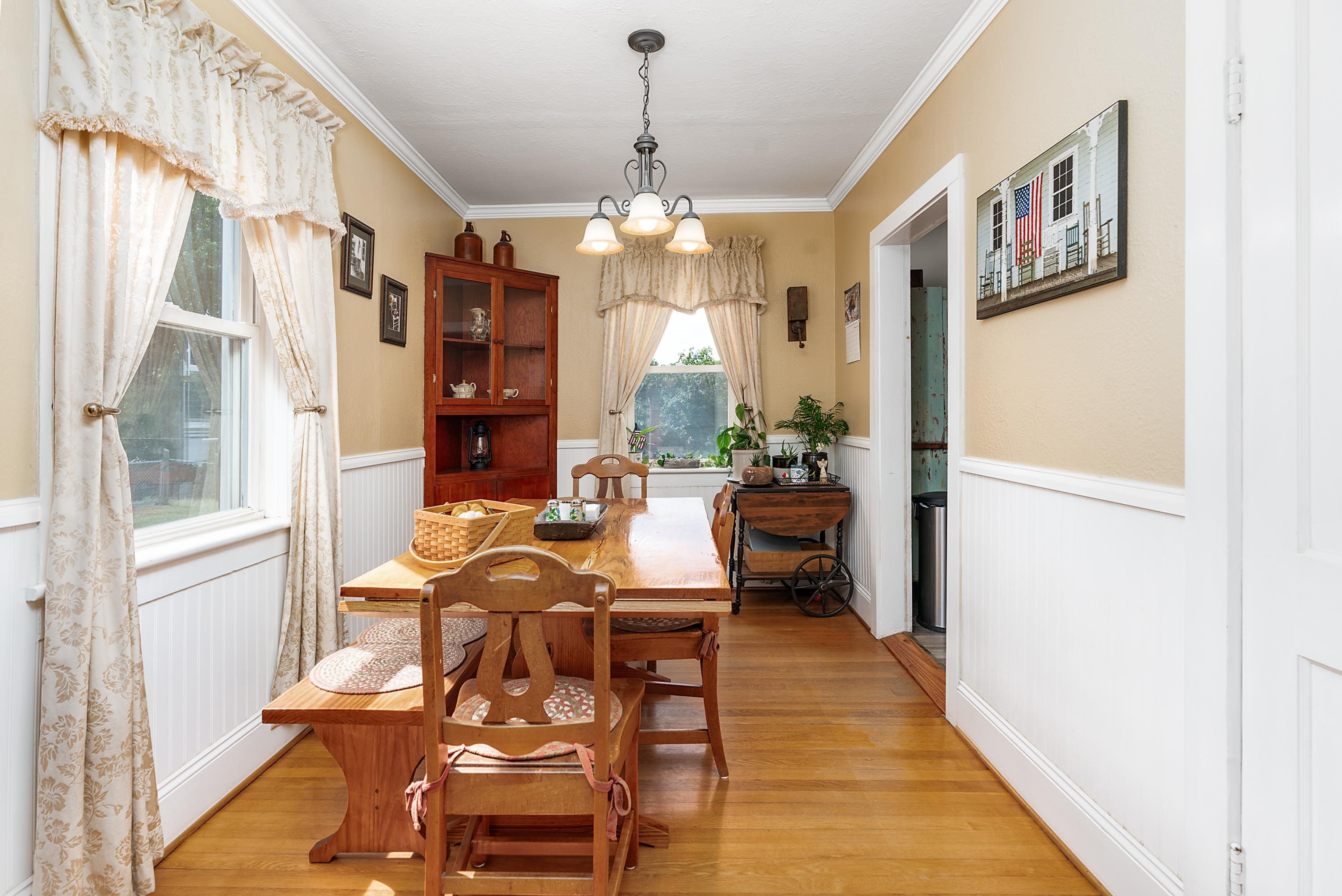 203 JERICHO RD