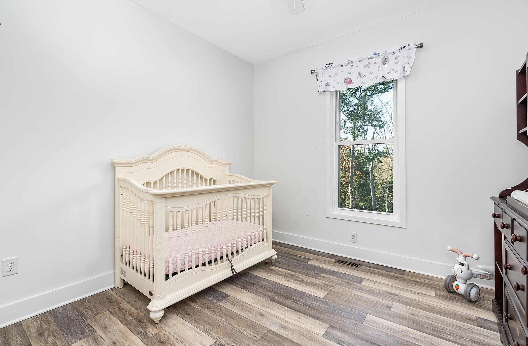 51 VALLEY MANOR DR