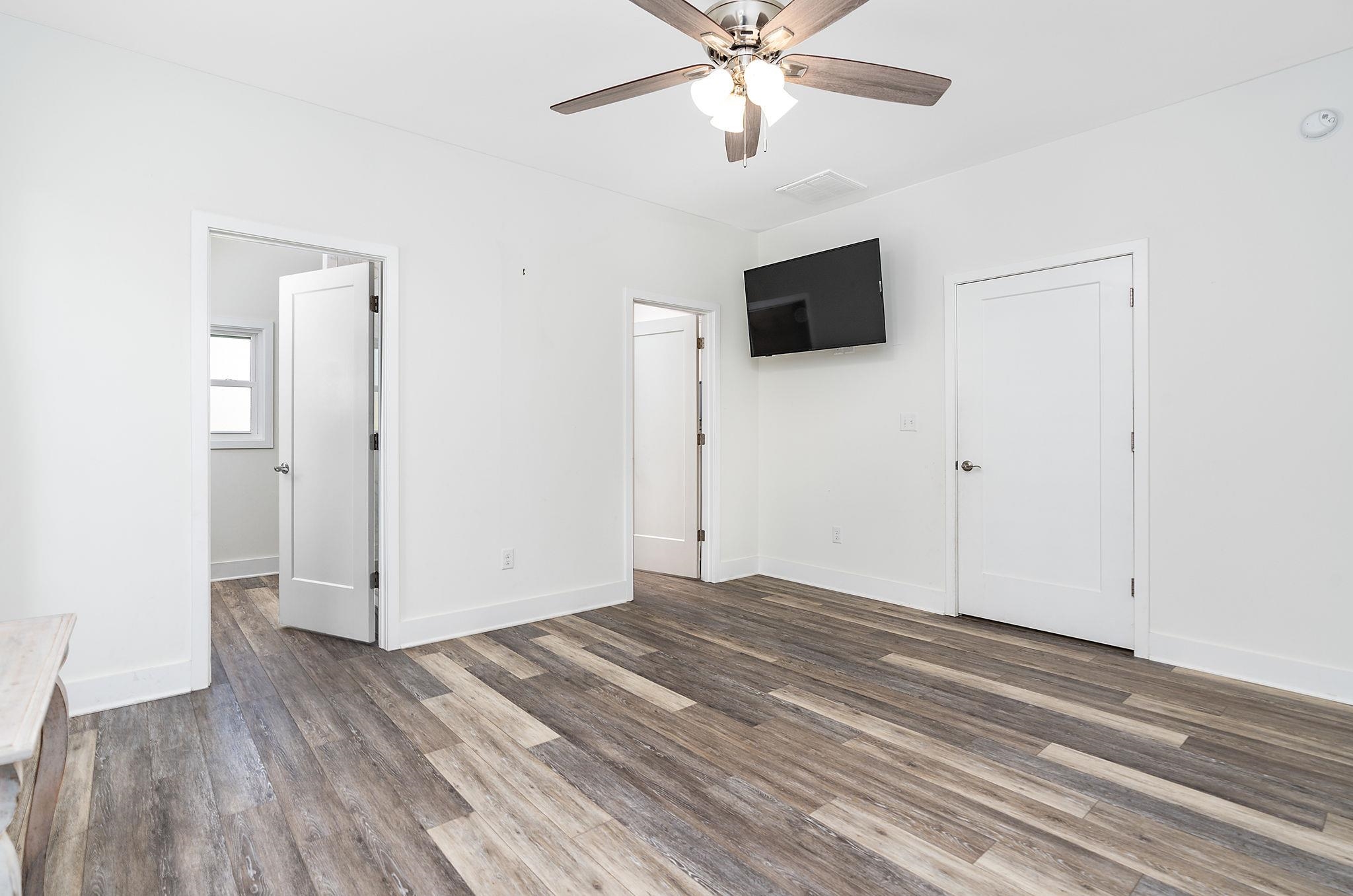 51 VALLEY MANOR DR