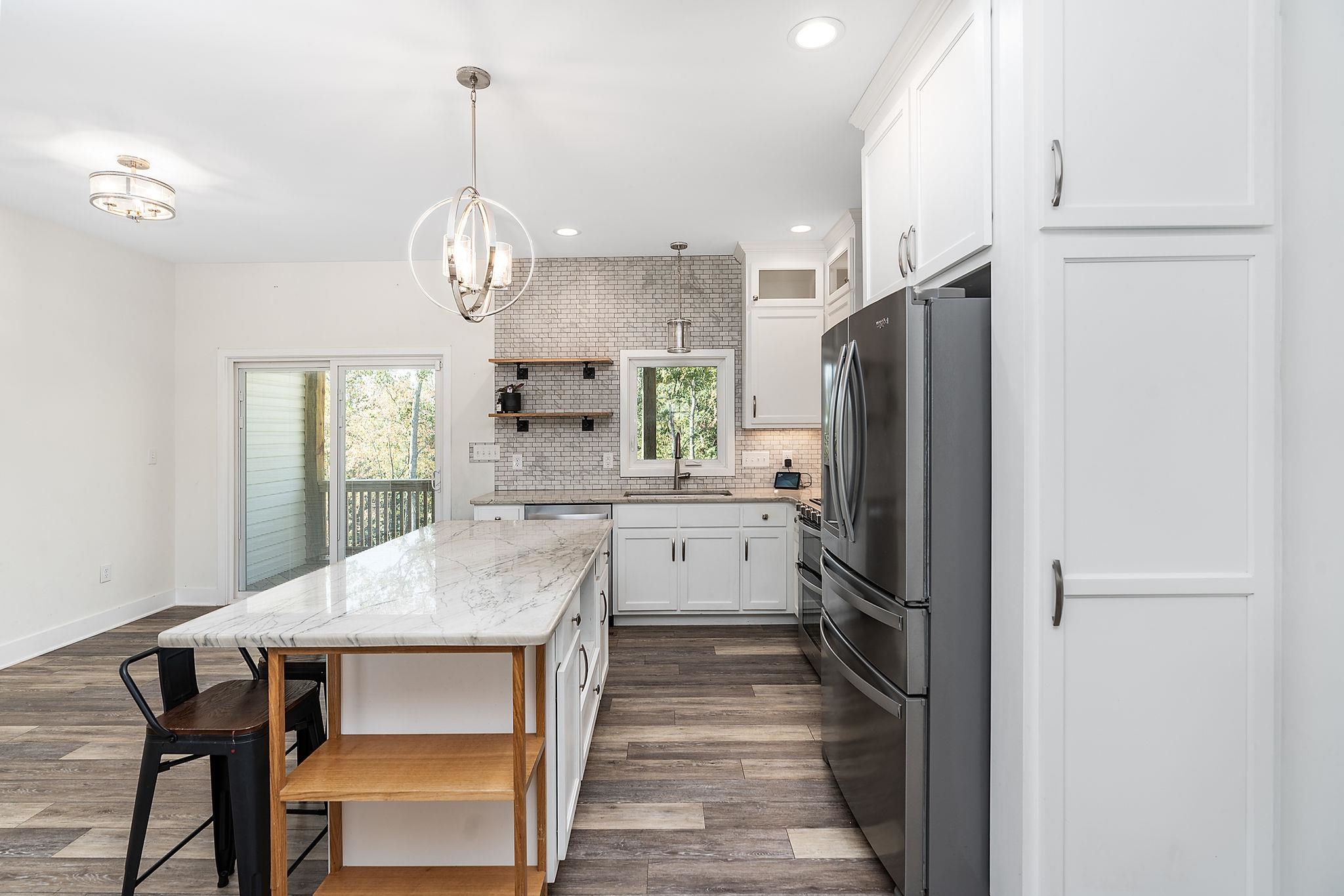 51 VALLEY MANOR DR