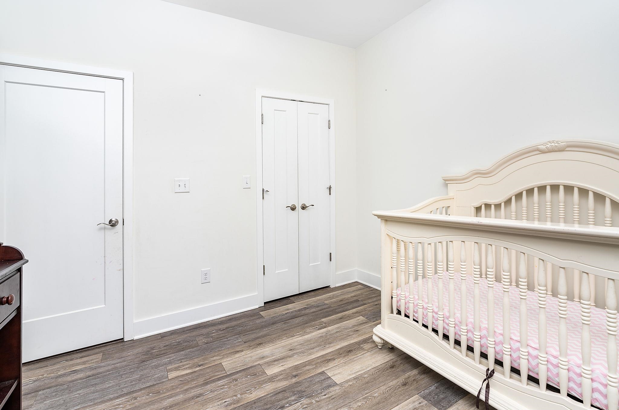 51 VALLEY MANOR DR