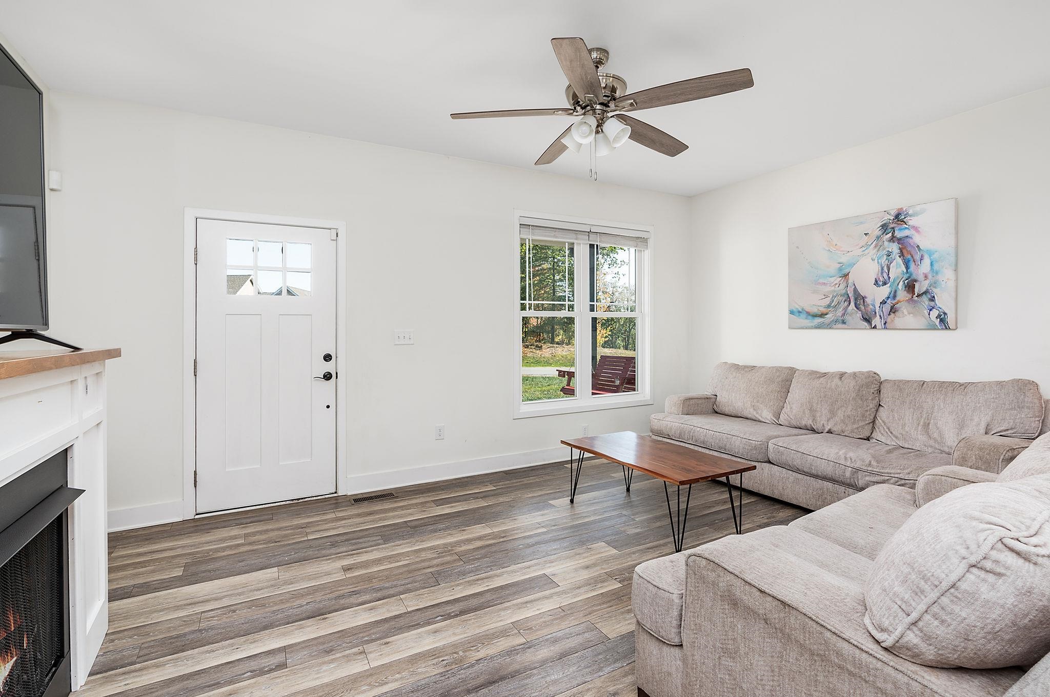 51 VALLEY MANOR DR