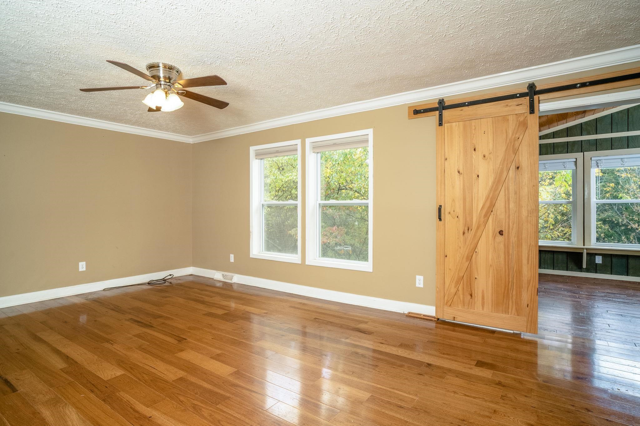 1109 PARKERSBURG TPKE