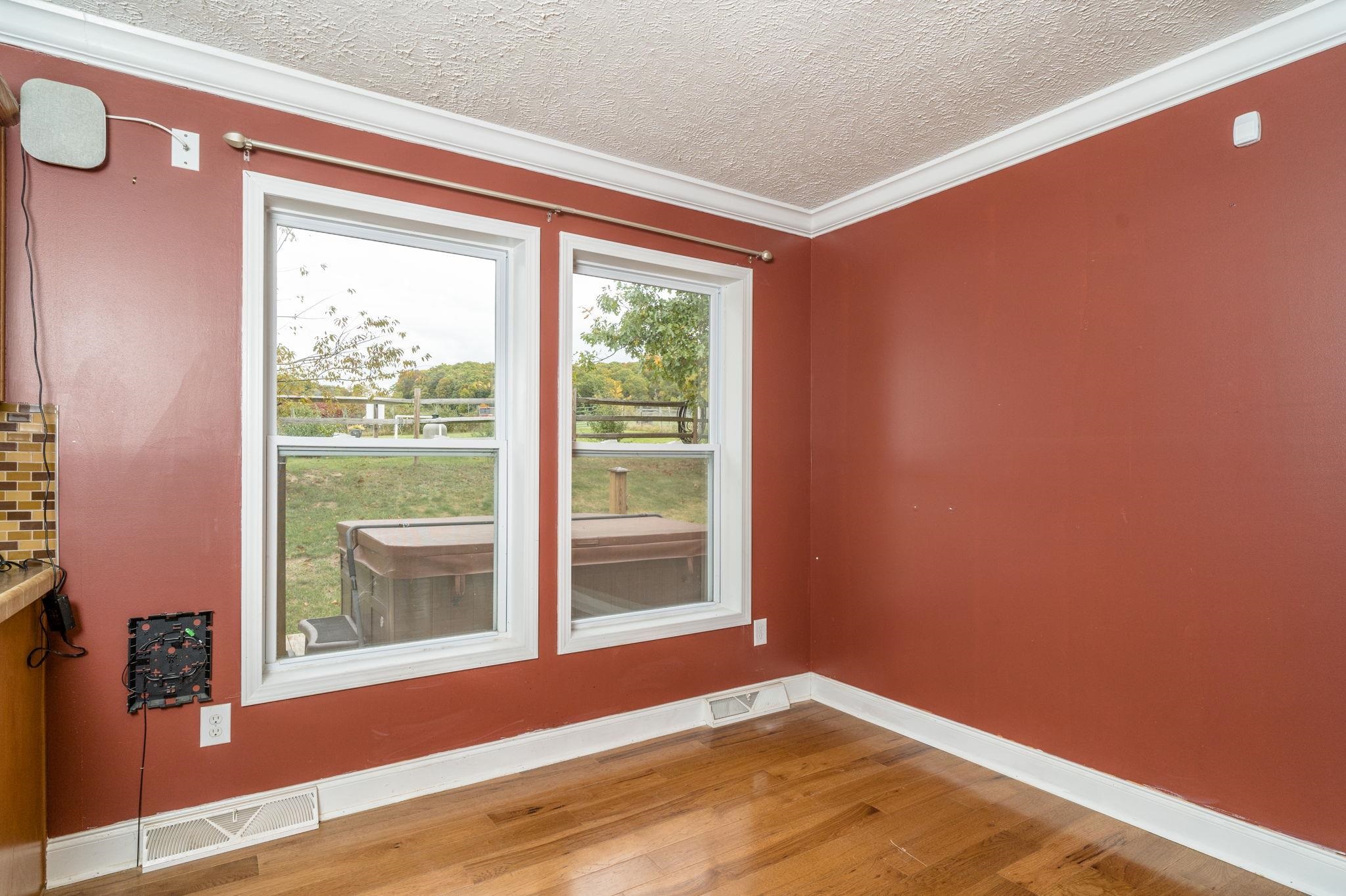 1109 PARKERSBURG TPKE