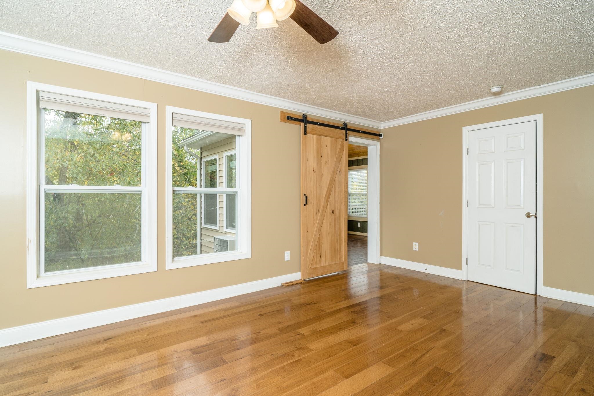 1109 PARKERSBURG TPKE