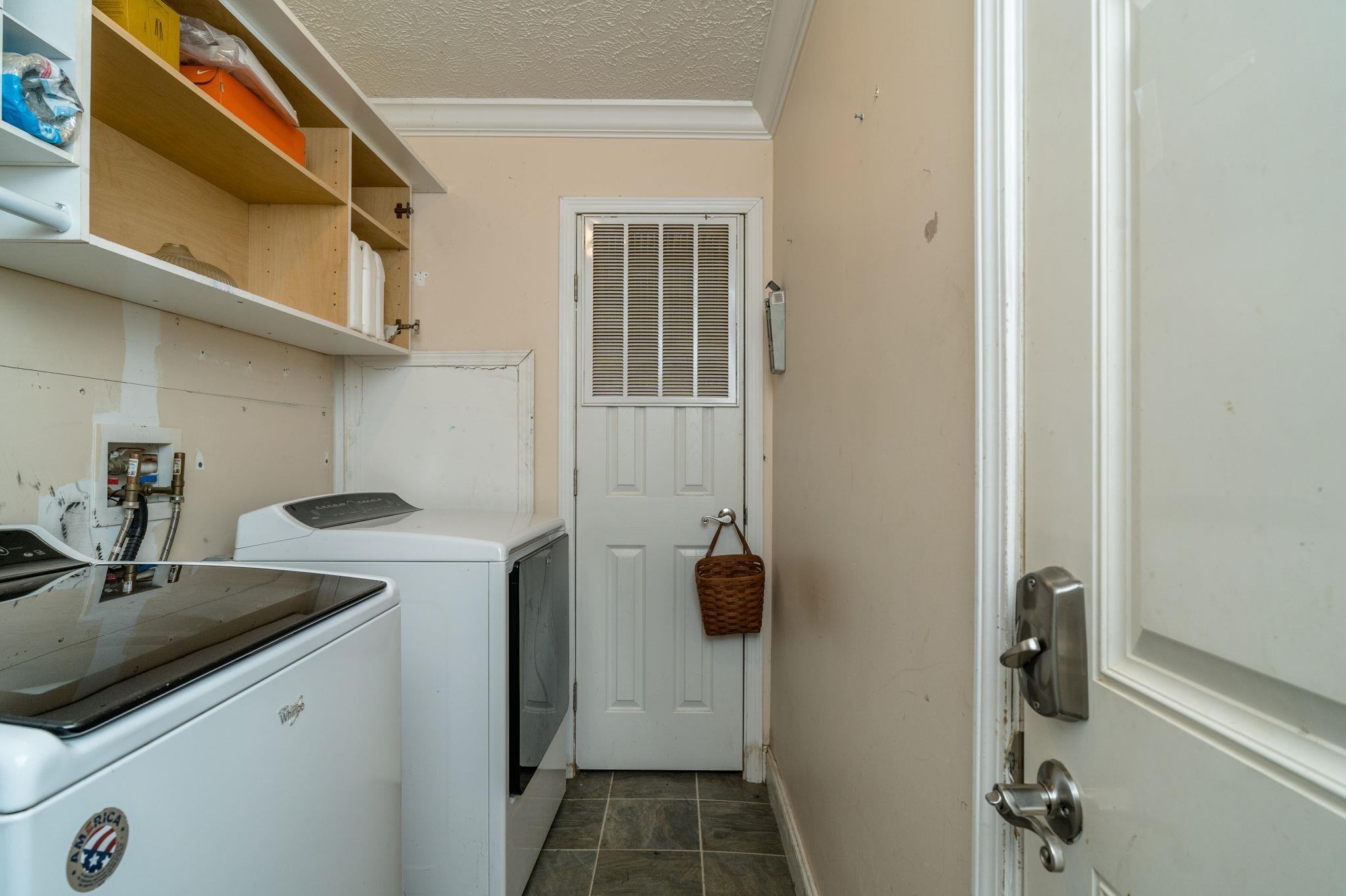 1109 PARKERSBURG TPKE