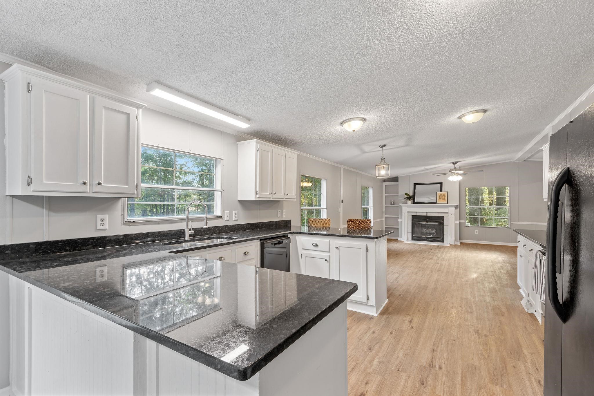 1253 COPPER MINE RD