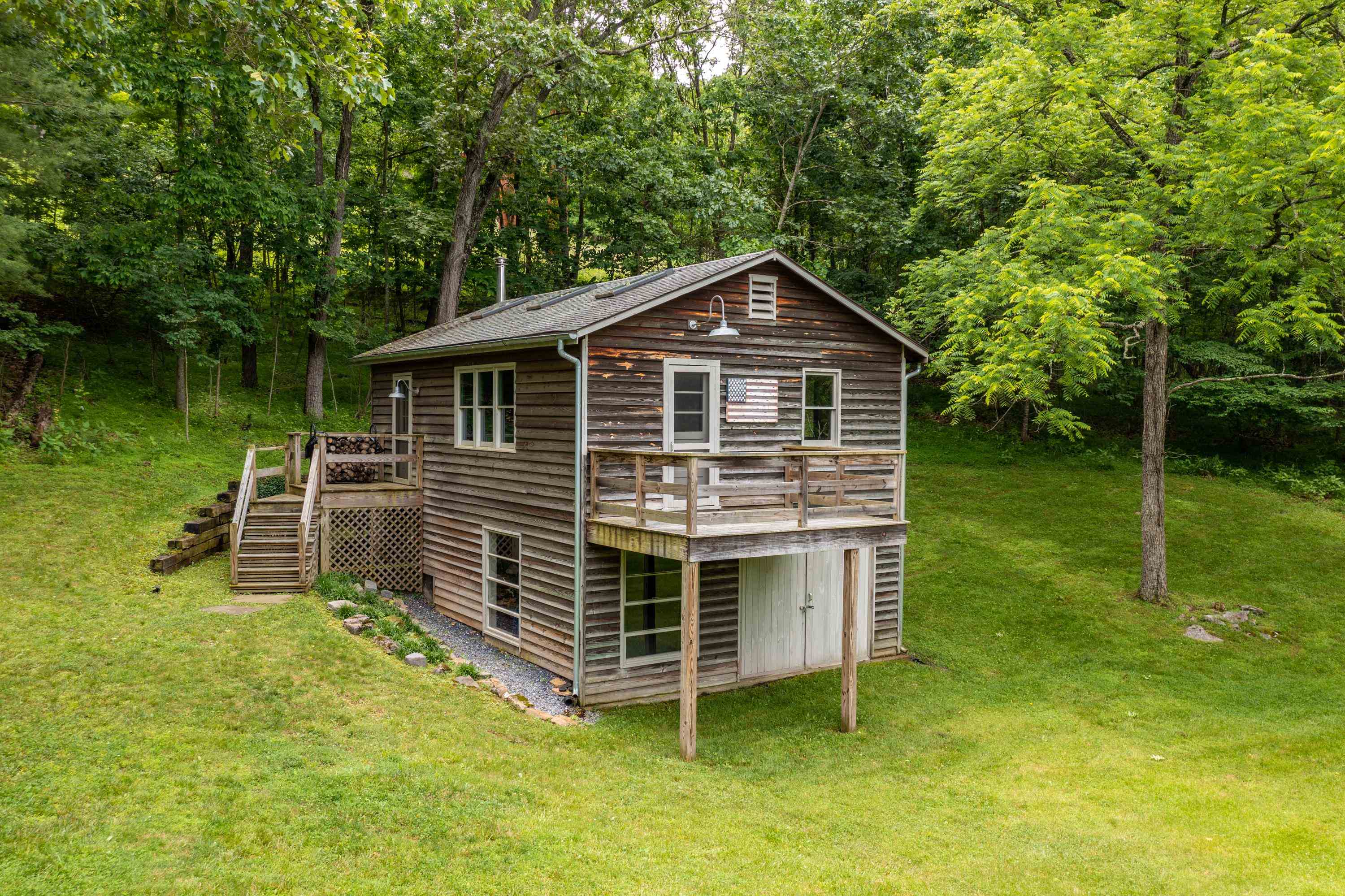 261 KELLWOOD LN
