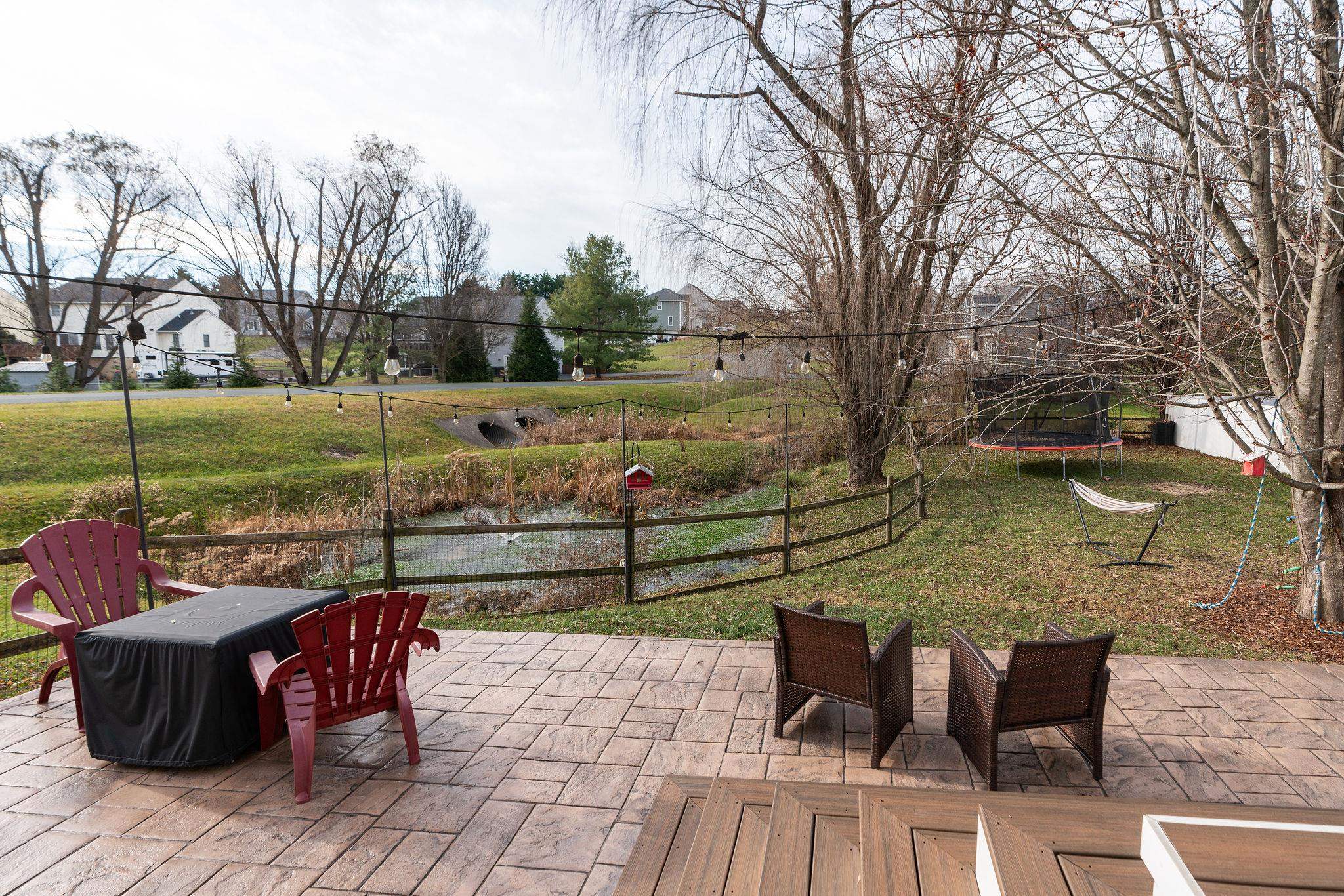 3 LINDBURGH DR