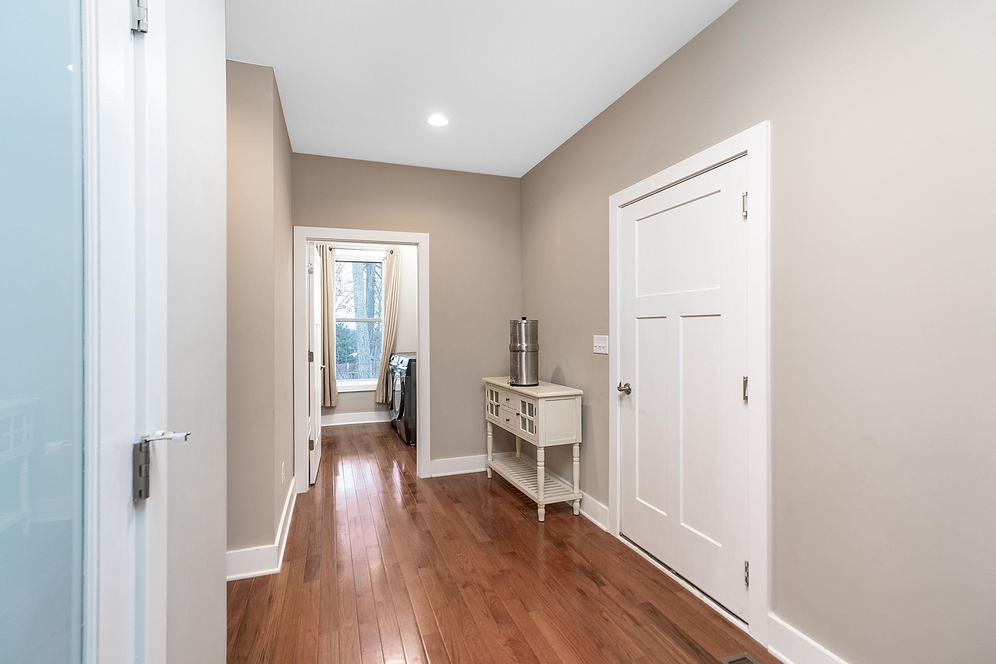 25 VALLEY MANOR DR