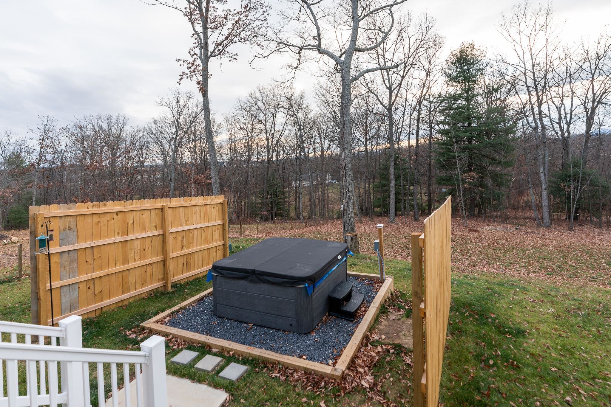 25 VALLEY MANOR DR