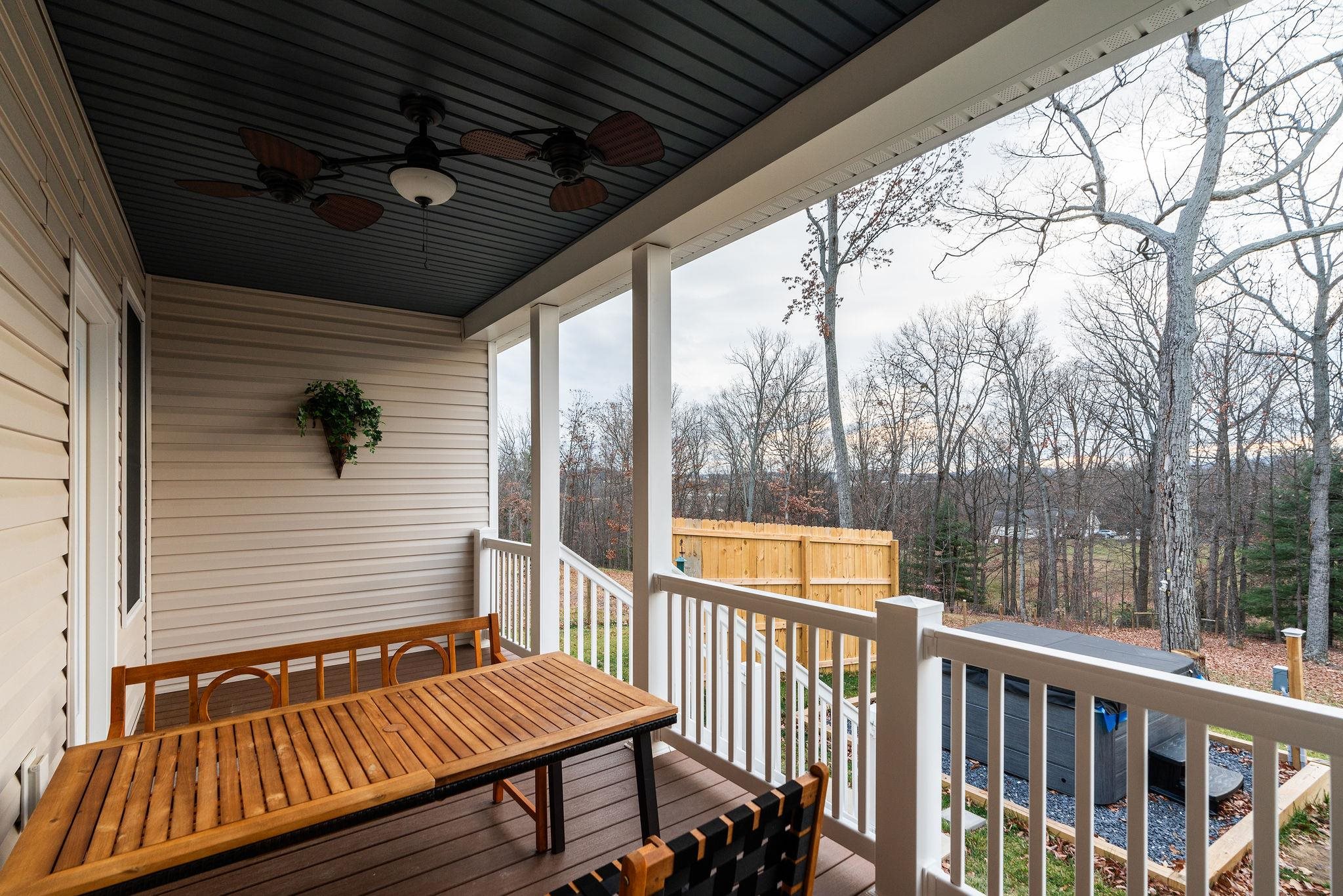 25 VALLEY MANOR DR