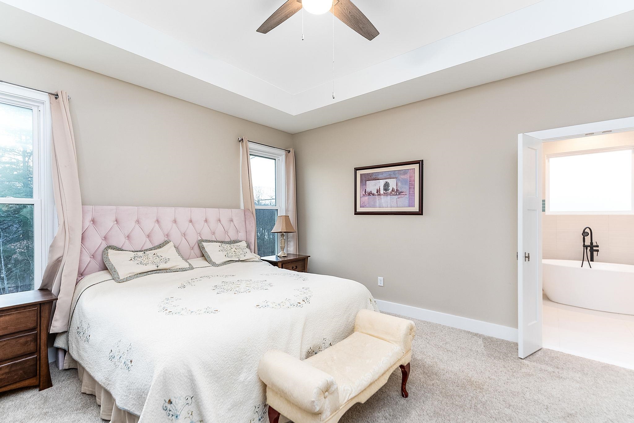 25 VALLEY MANOR DR