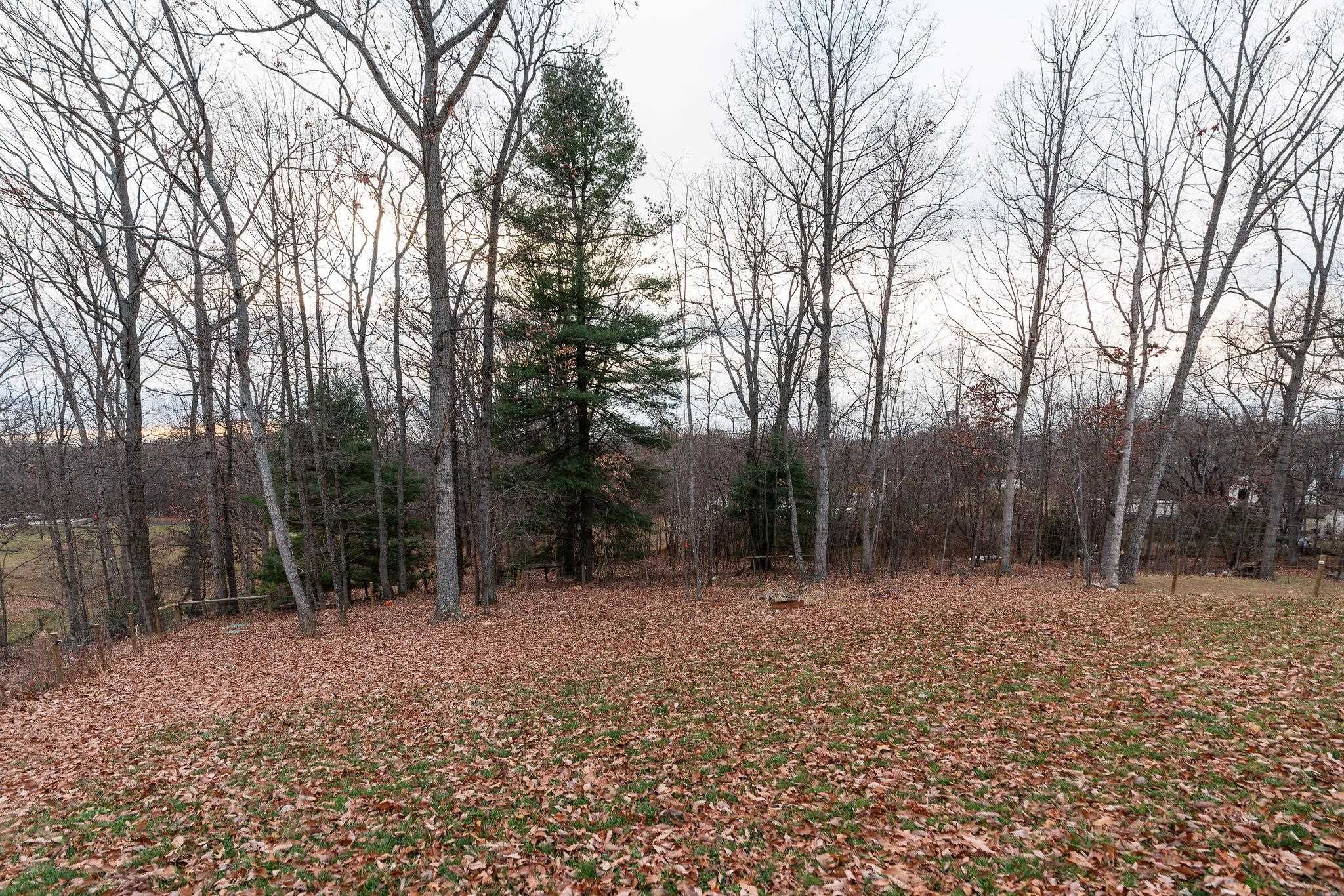 25 VALLEY MANOR DR
