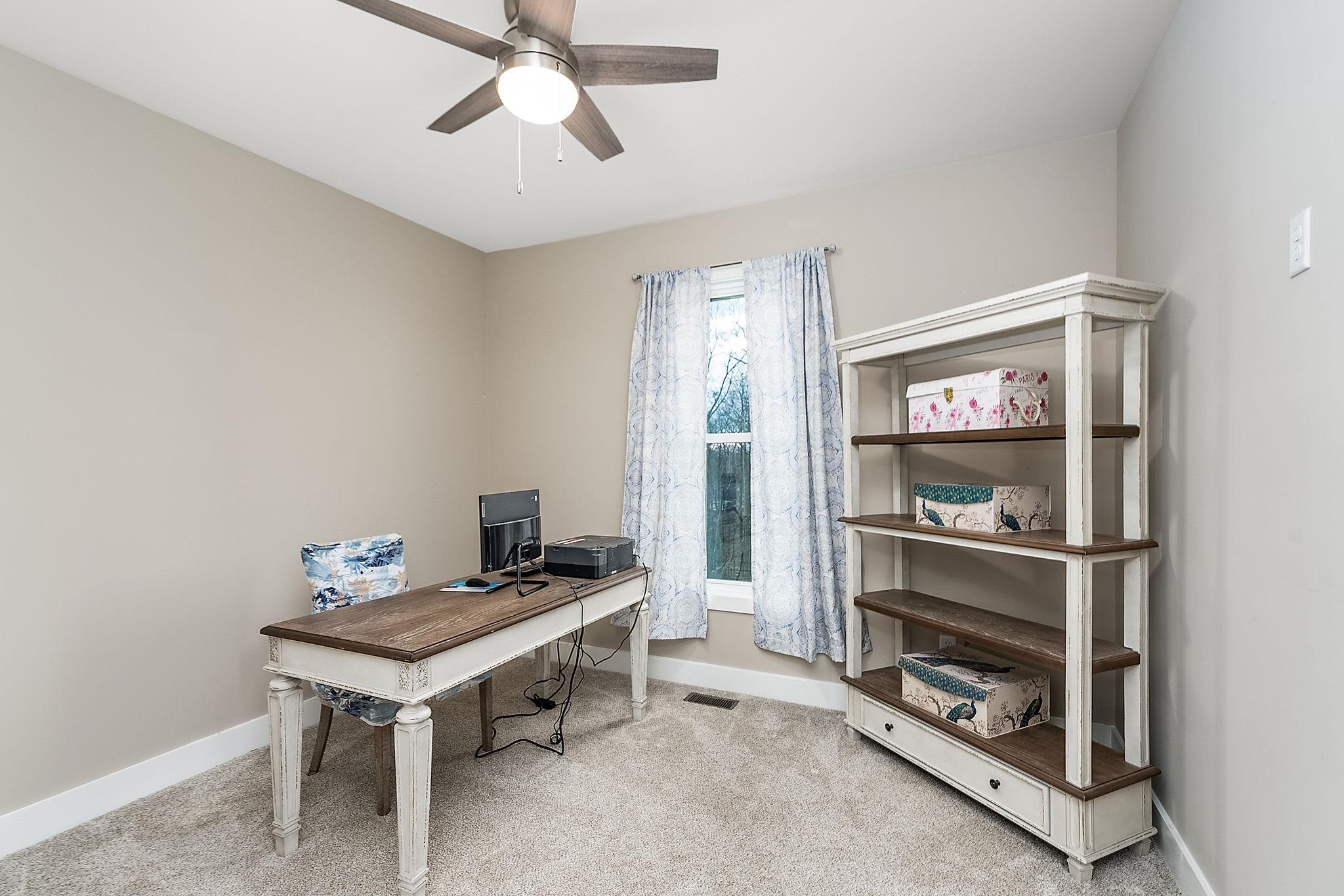 25 VALLEY MANOR DR