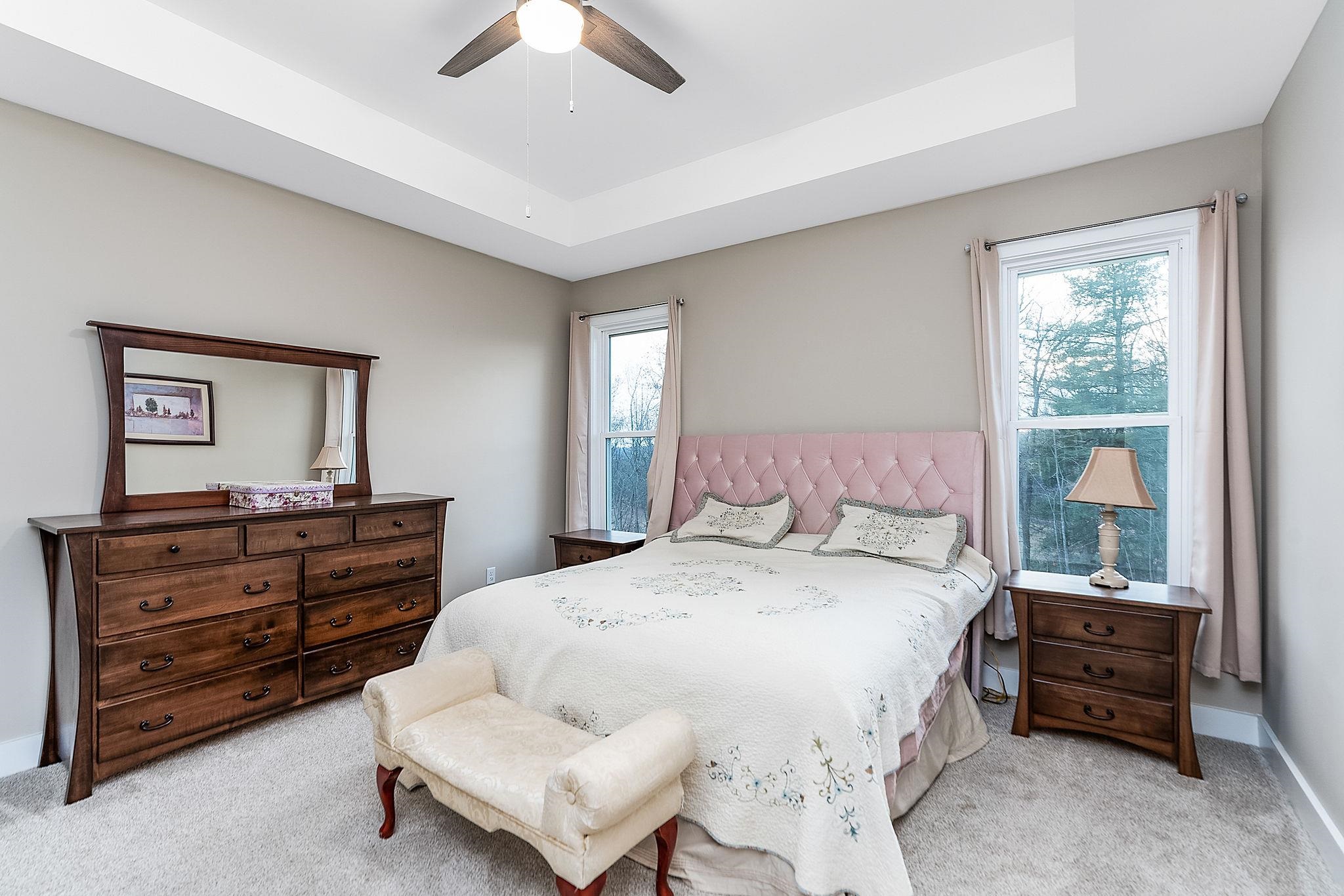 25 VALLEY MANOR DR